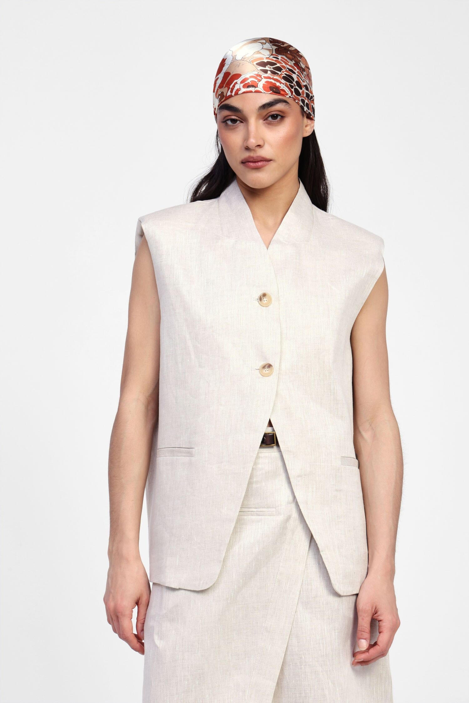 Gilet Con Collo A Fascetta E Bottoni Dixie