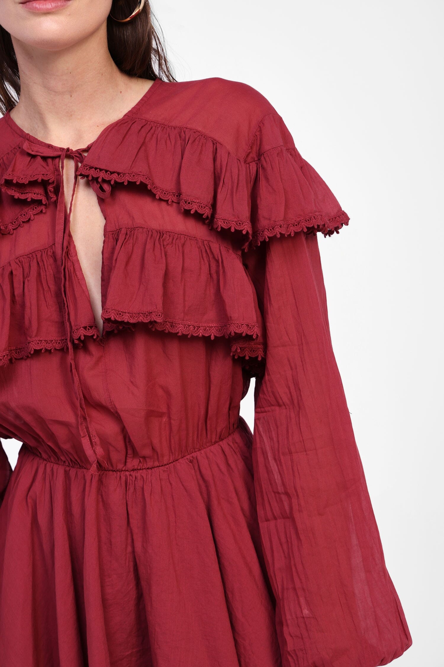 Robe courte à manches longues fluides Dixie