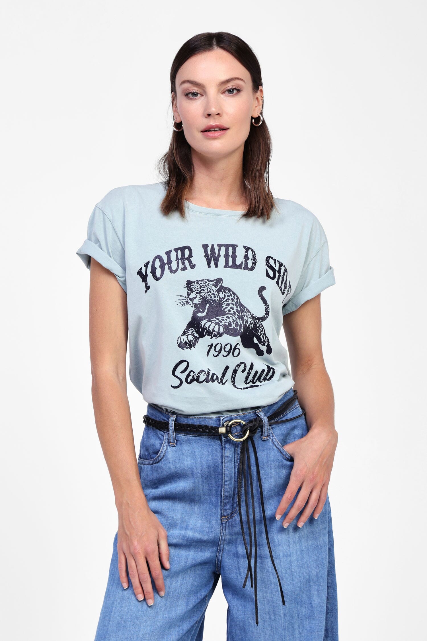 Dixie Short-Sleeved Graphic Print T-Shirt