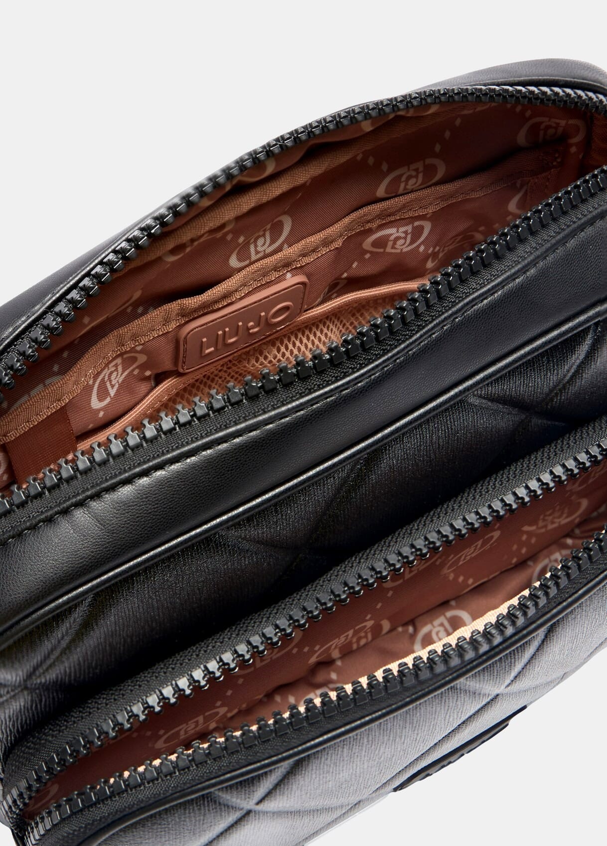 Borsa A Tracolla Matelassé Media Liu Jo