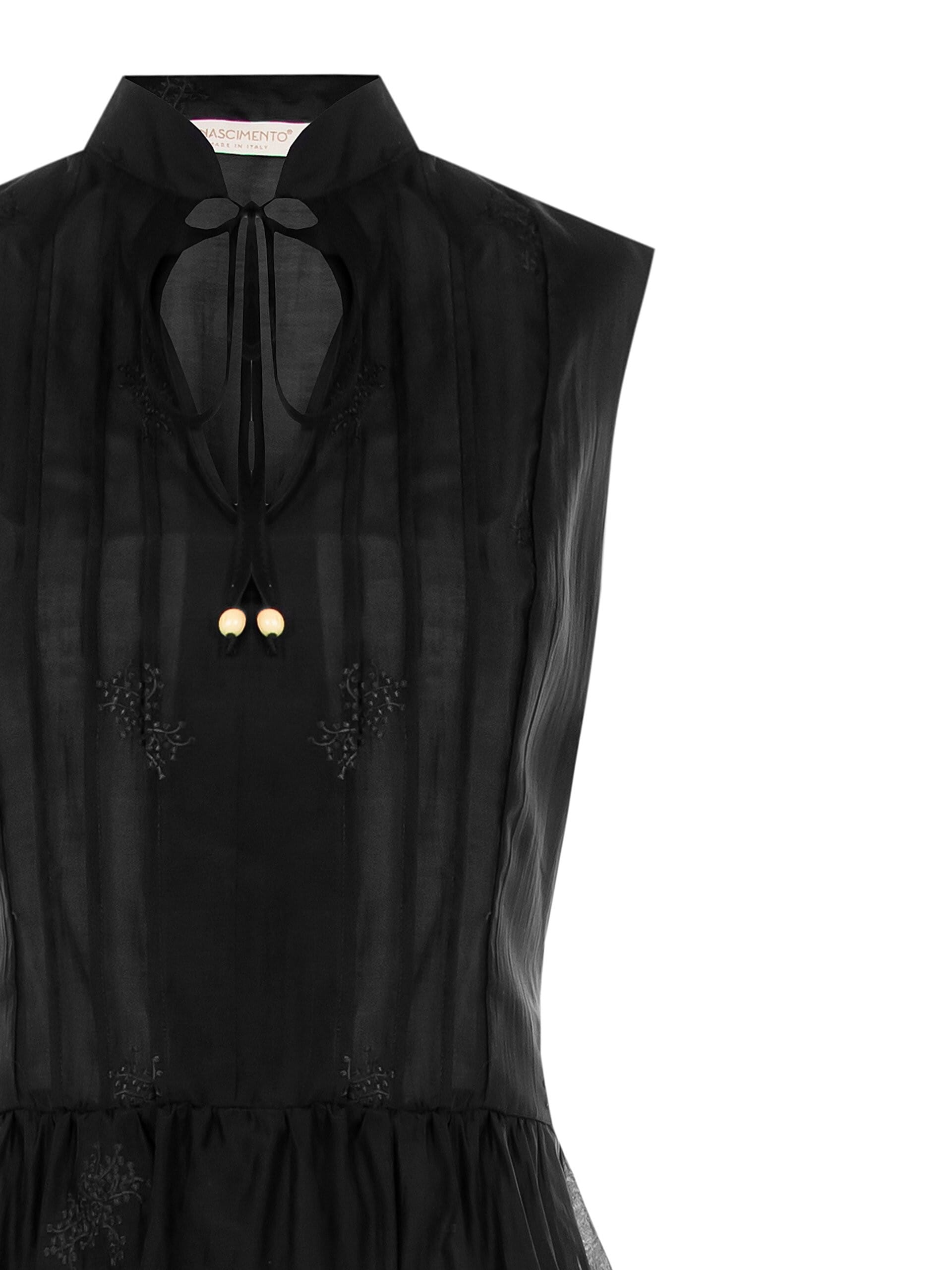 Abito Corto In Mussola Ricamata Con Laccetti E Perle Effetto Legno Rinascimento