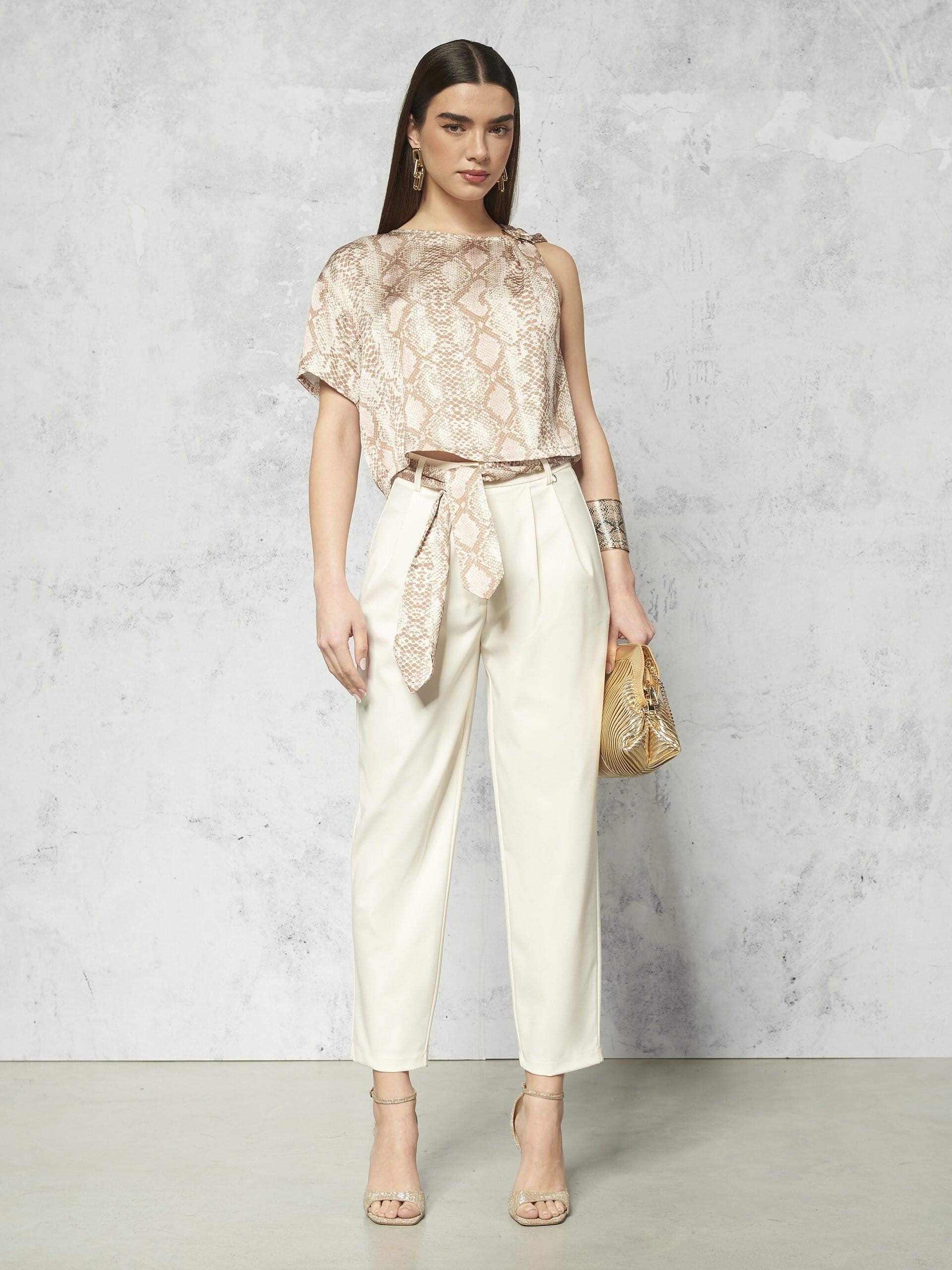 Blusa In Raso Con Anello Rinascimento