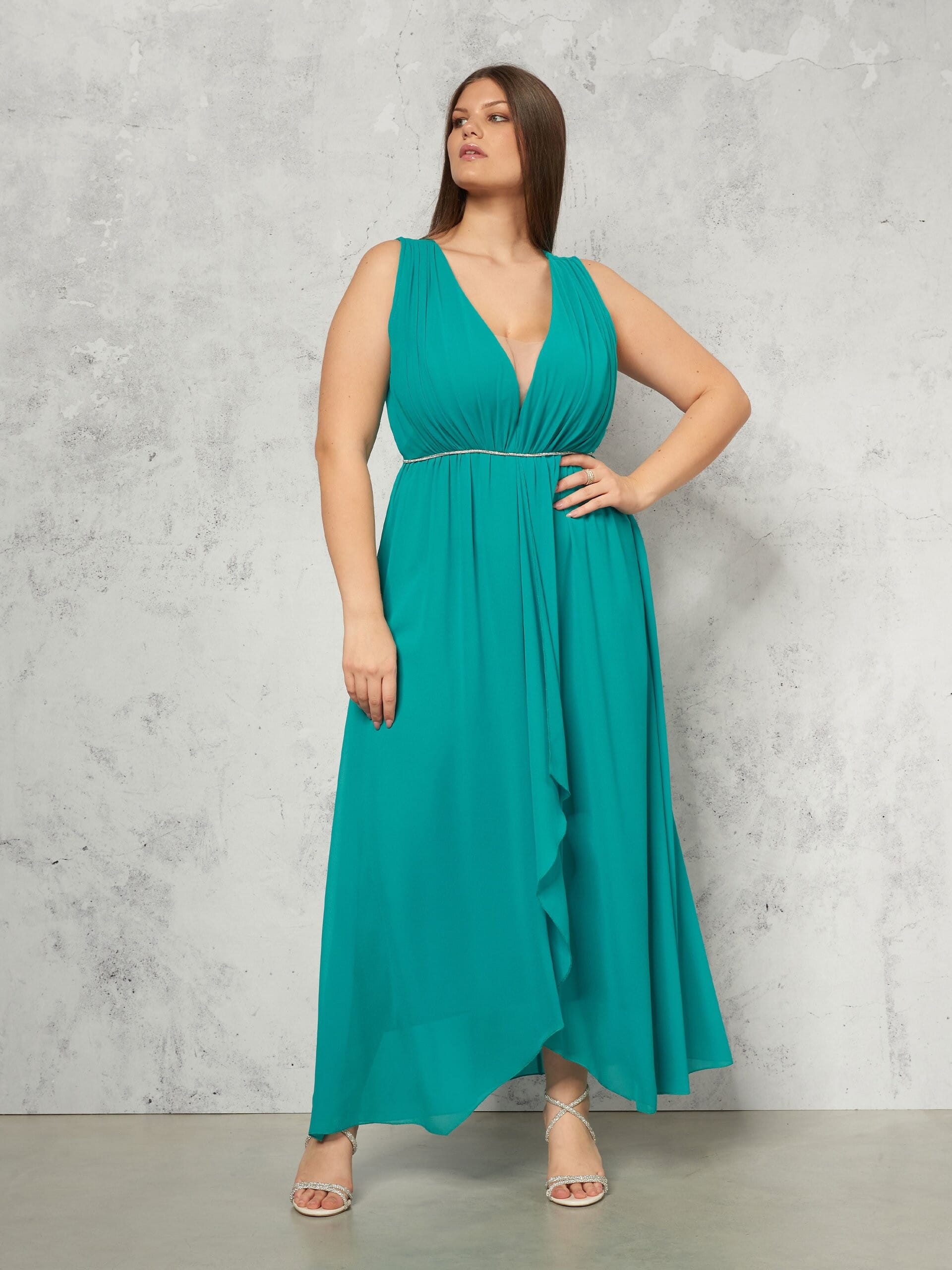 Abito Lungo Curvy Ad Incrocio In Georgette Con Dettaglio In Strass Rinascimento Curvy