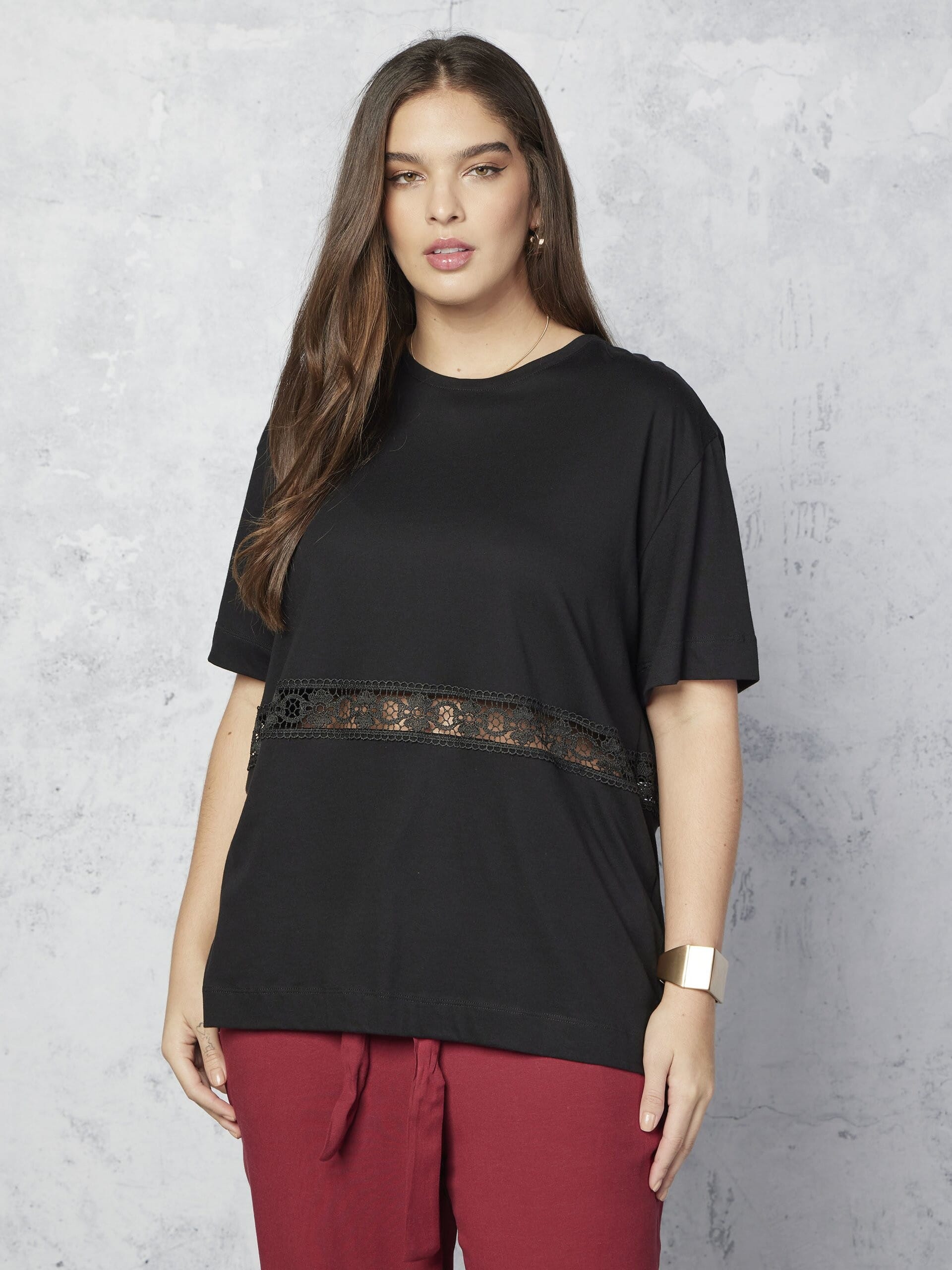 Rinascimento Curvy Regular Cotton T-Shirt With Perforated Detail