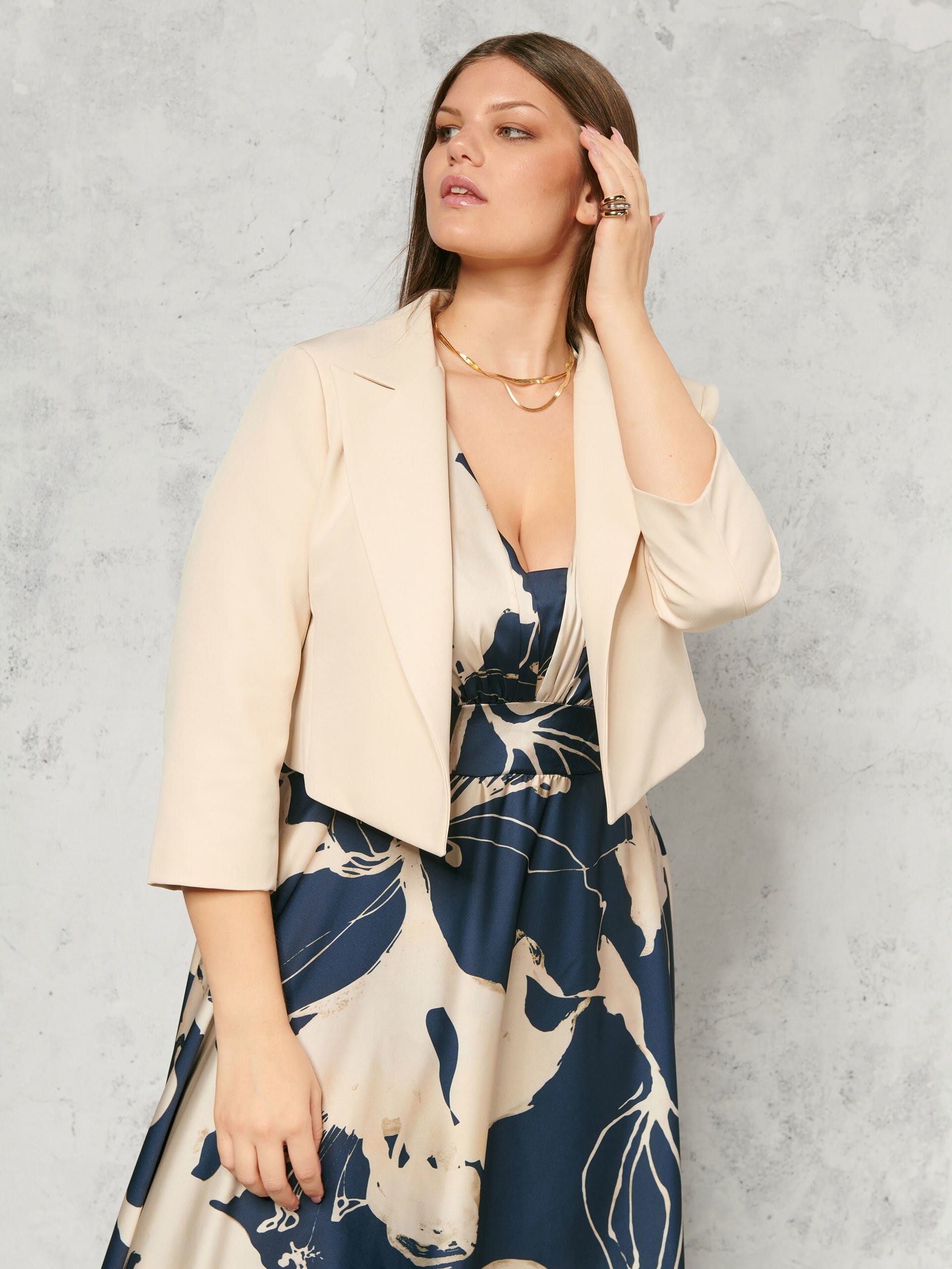 Bolero Coprispalle Curvy Aperto In Tessuto Tecnico Rinascimento Curvy