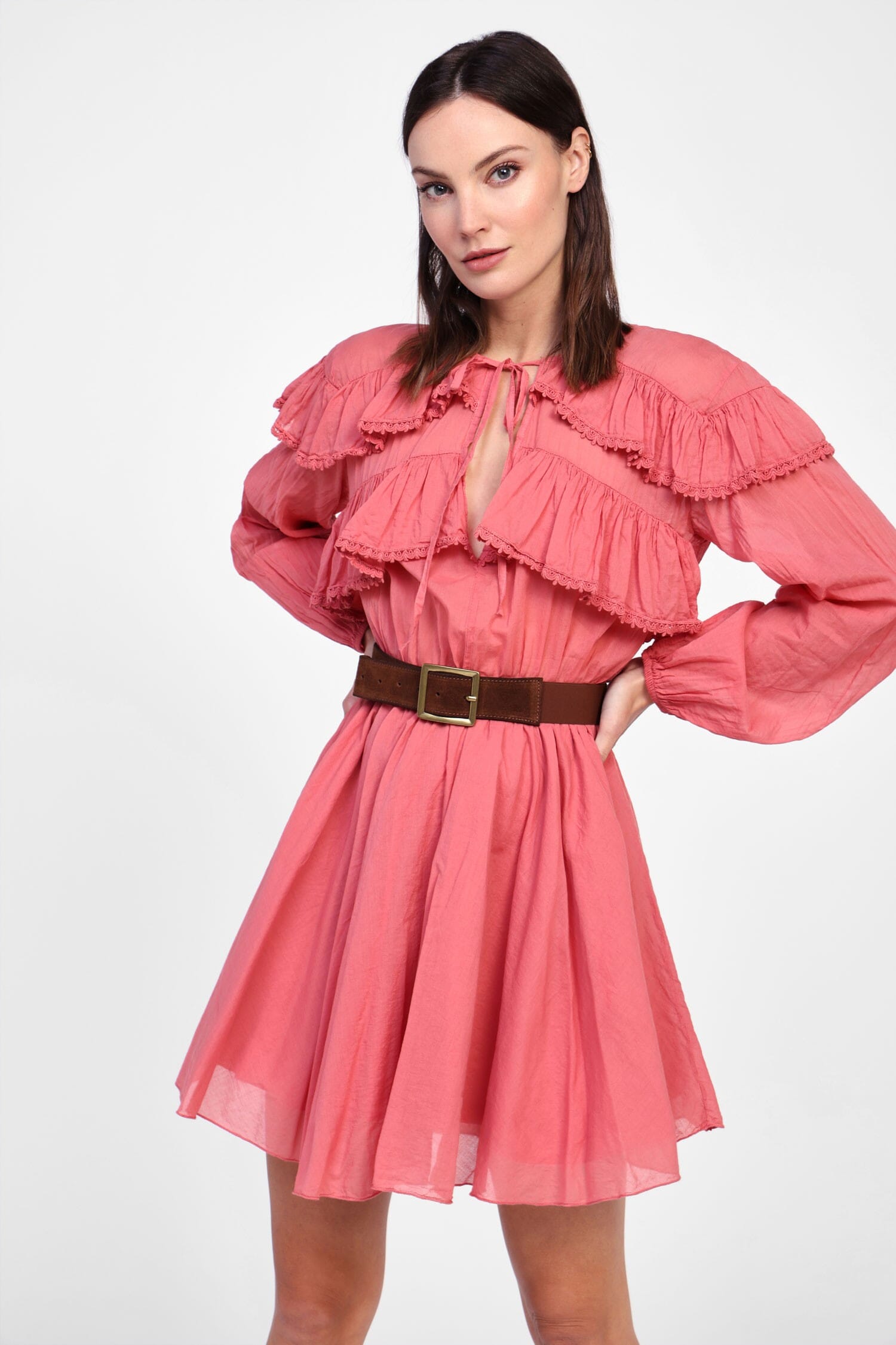 Robe courte à manches longues fluides Dixie