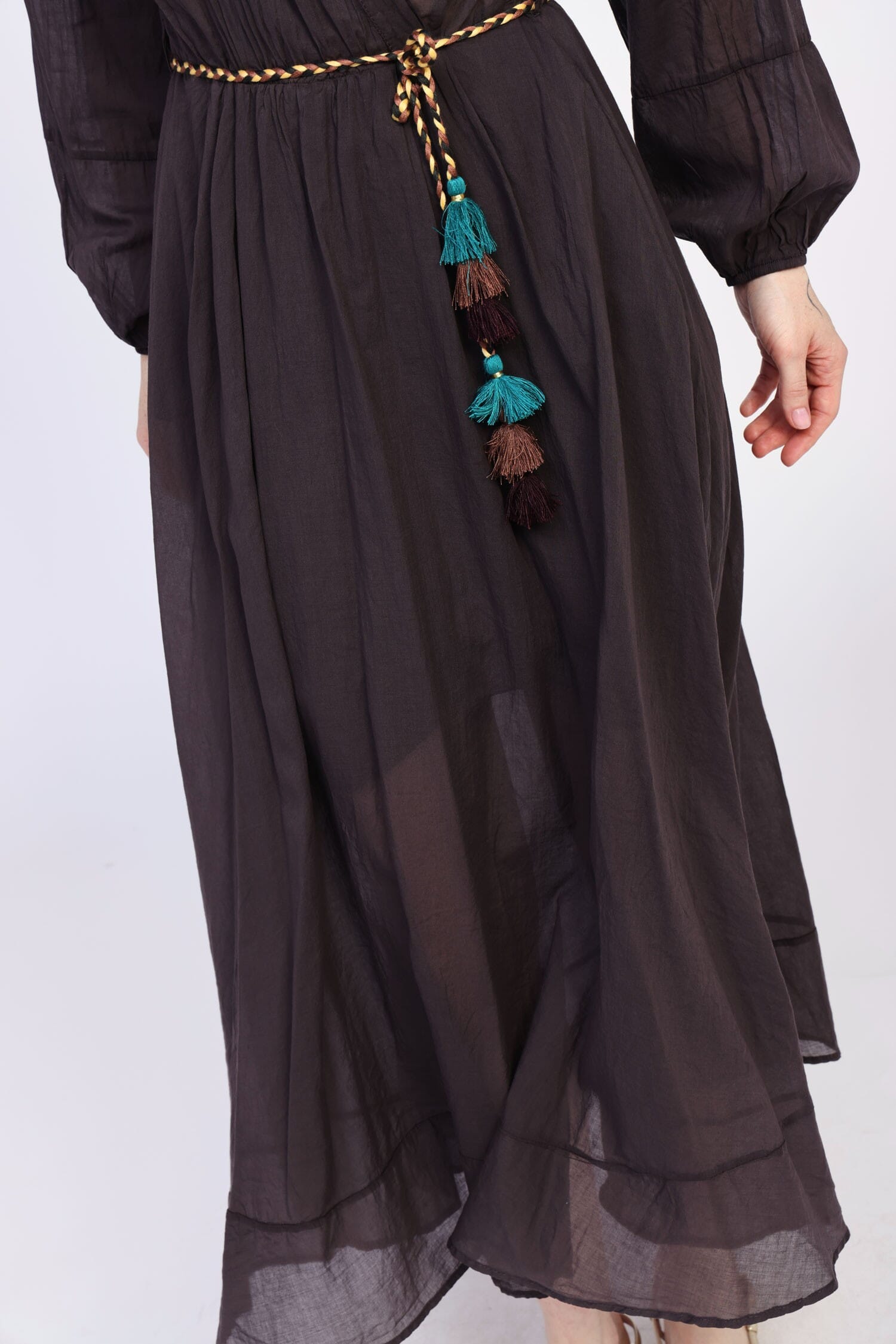 Abito Lungo Con Cintura Decorativa Dixie