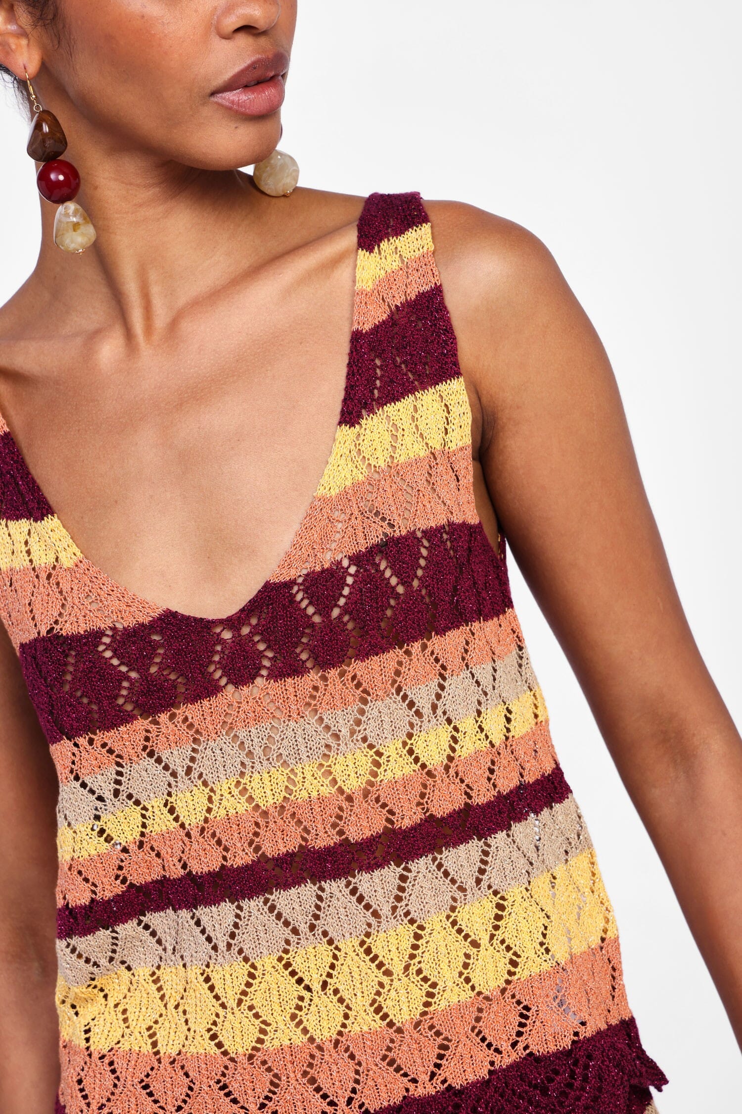 Top With Bare Shoulders And Dixie Embroidery