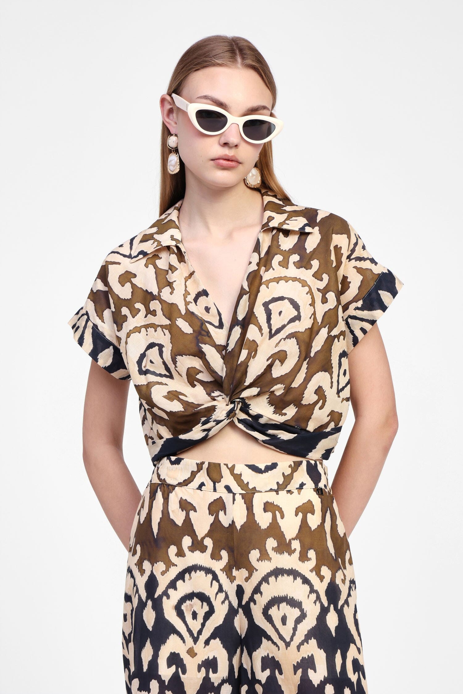 Knot Top With Dixie Print Fantasy