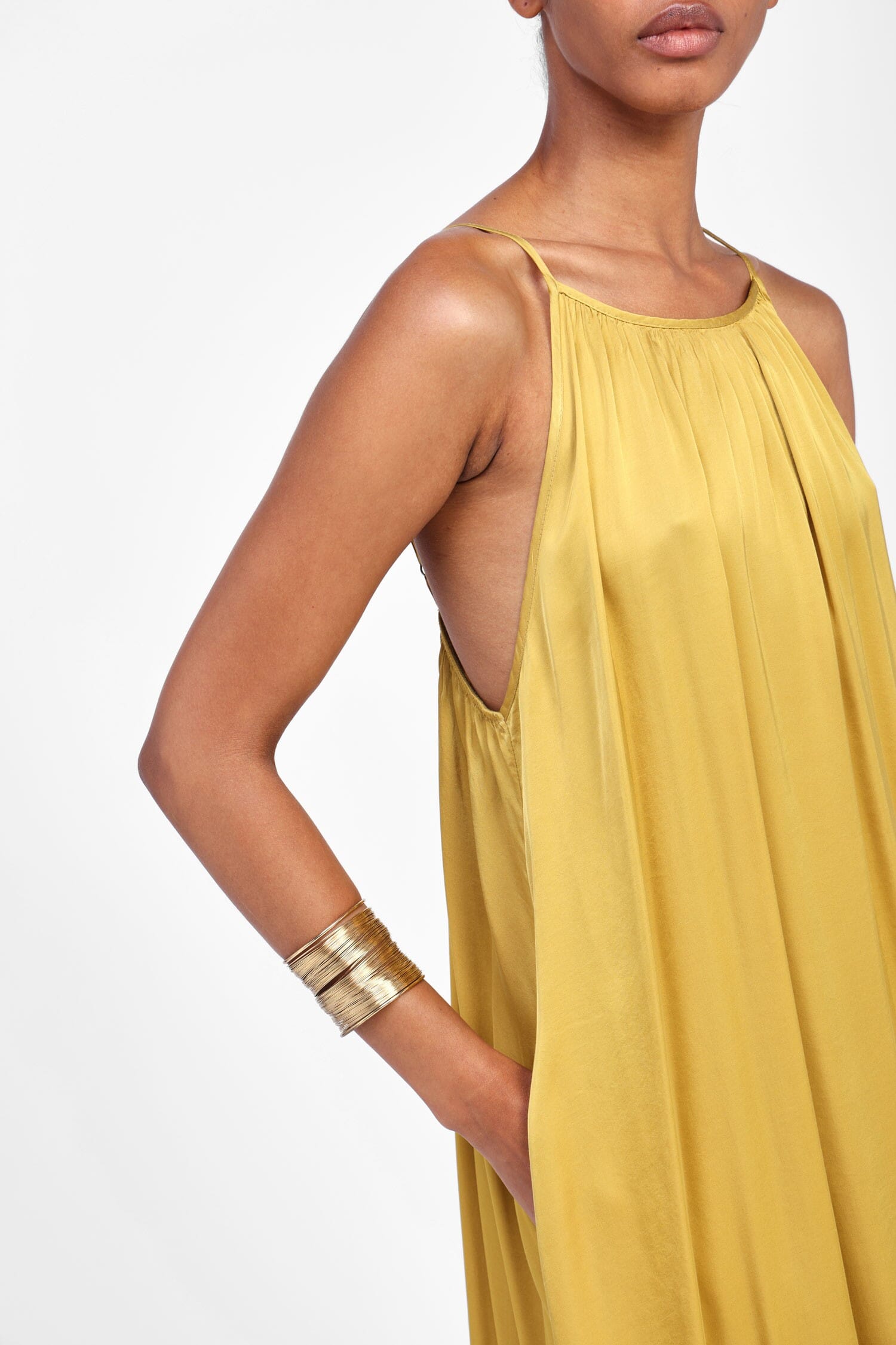 Vestito Lungo Con Spalline Sottili Dixie