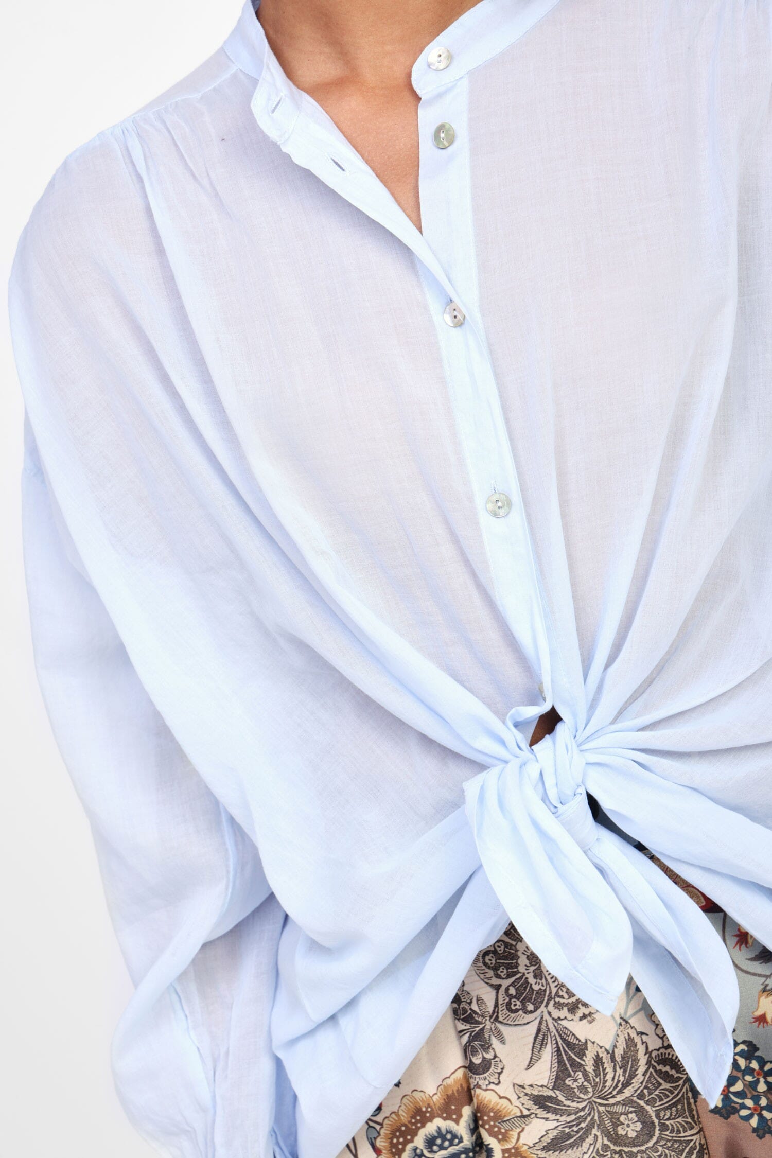 Camicia Con Nodo Frontale E Bottoni Dixie