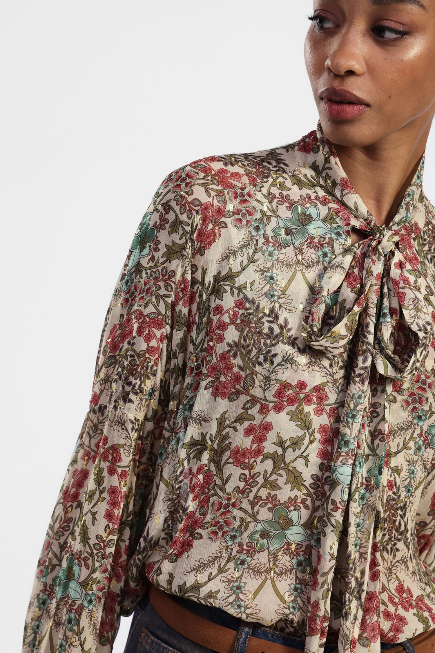 Floral Shirt With Neck Bow Dixie