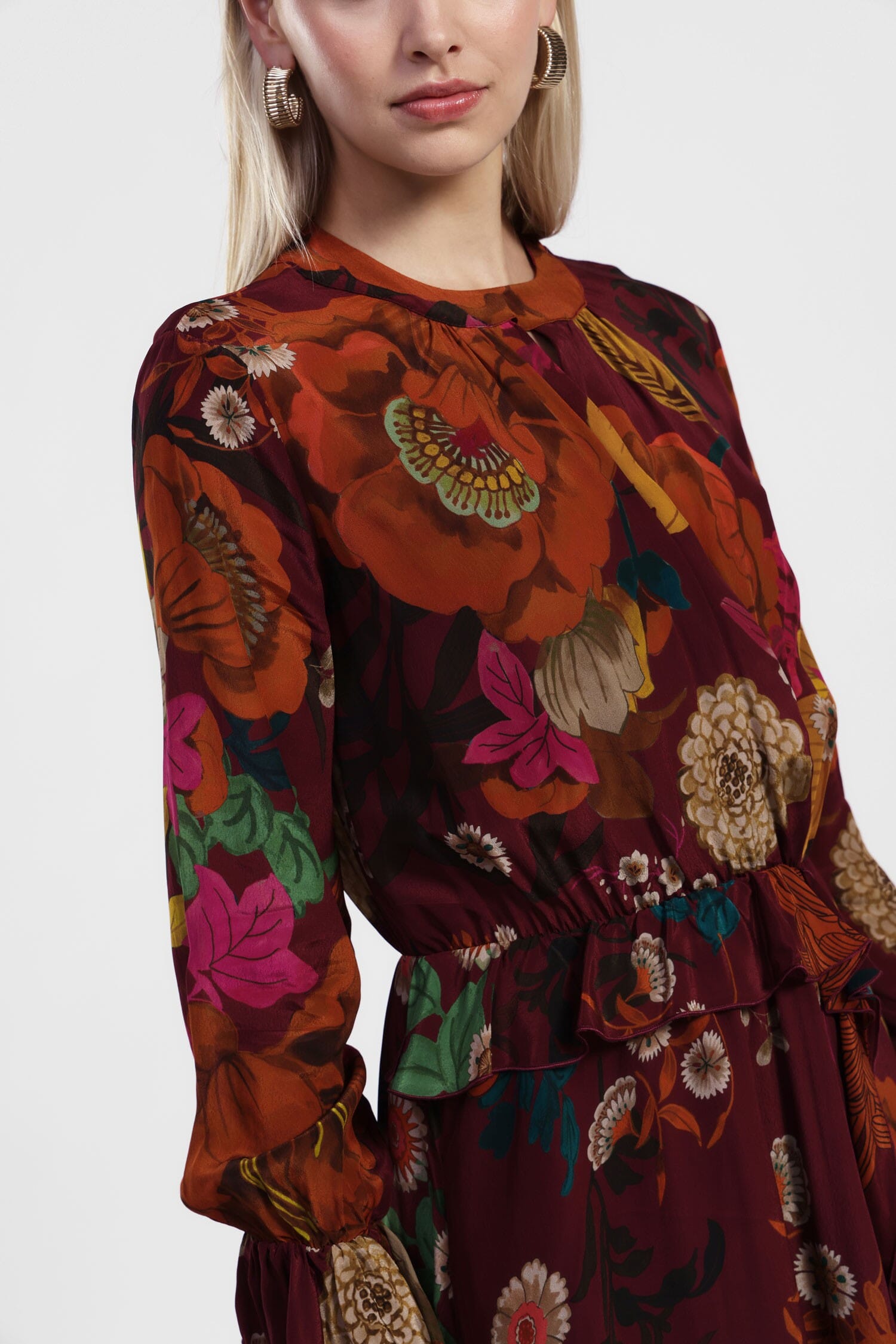 Vestito Lungo A Fiori Con Maniche Lunghe Dixie