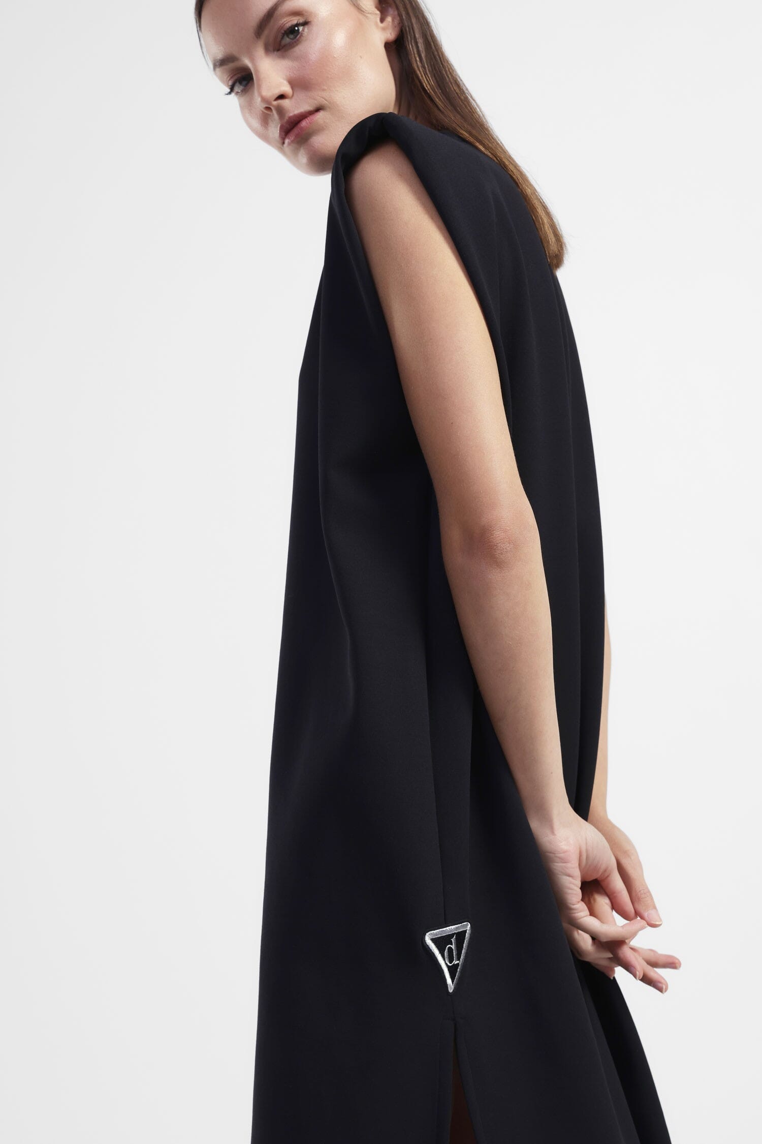 Abito Senza Maniche Dalla Linea Pulita Dixie