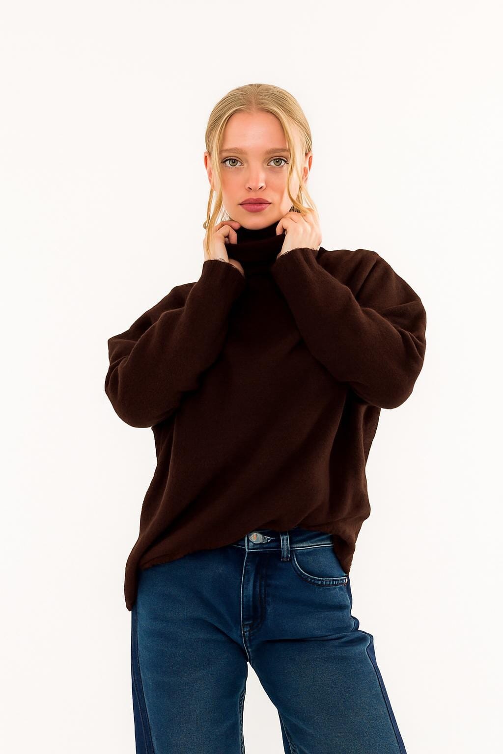 Dolcevita Over Kontatto