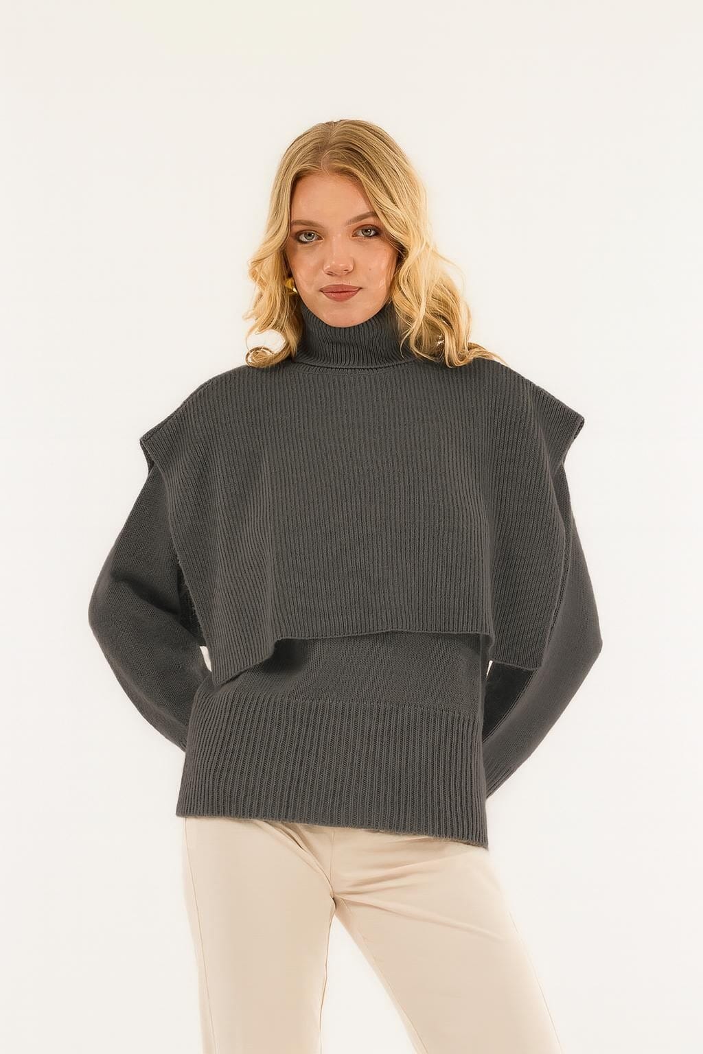 Set Maglia Girocollo E Cappa Kontatto