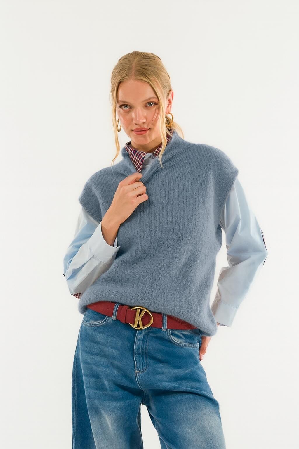 Kontatto sans manches à col cratère