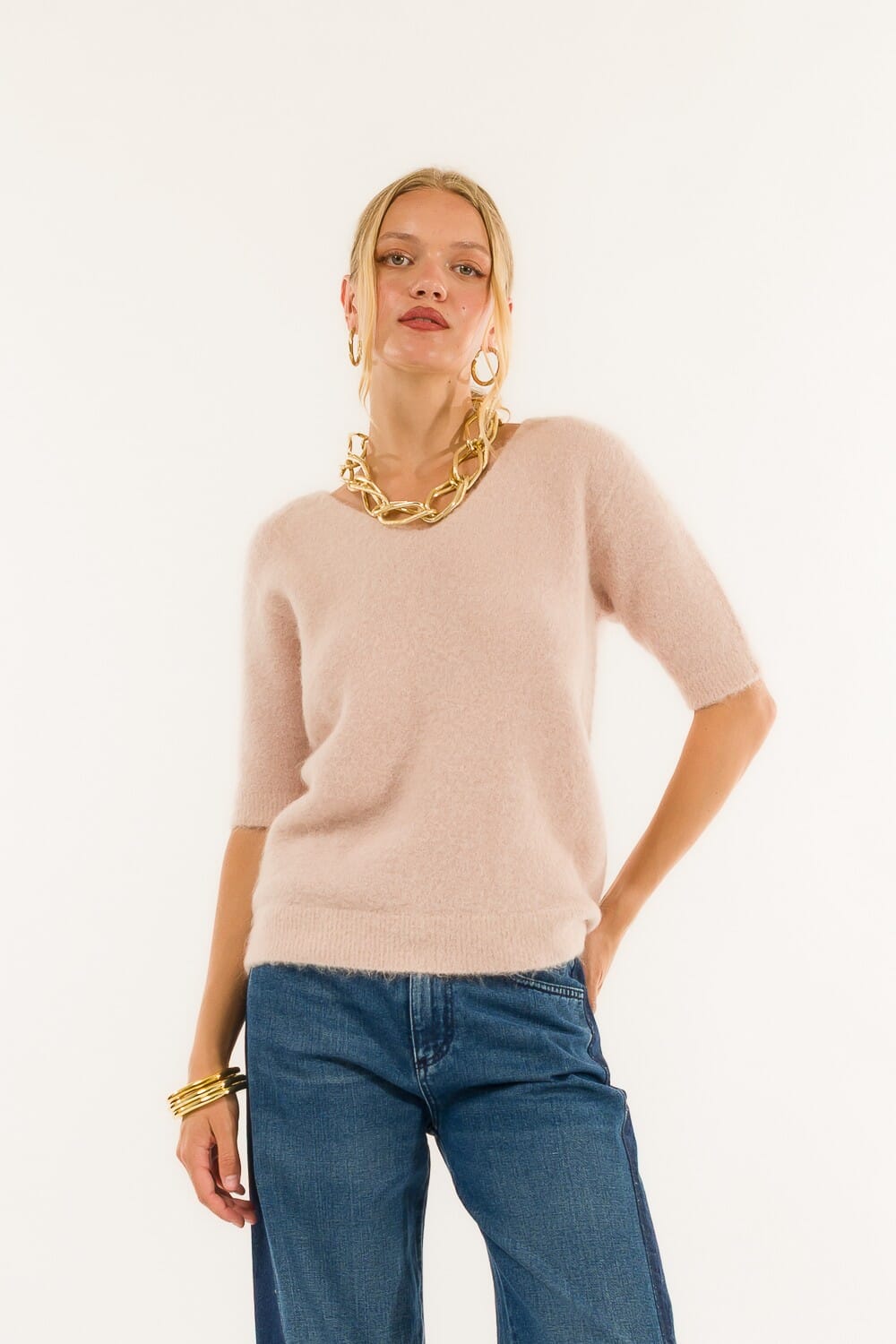 Kontatto Short Sleeve V-neck