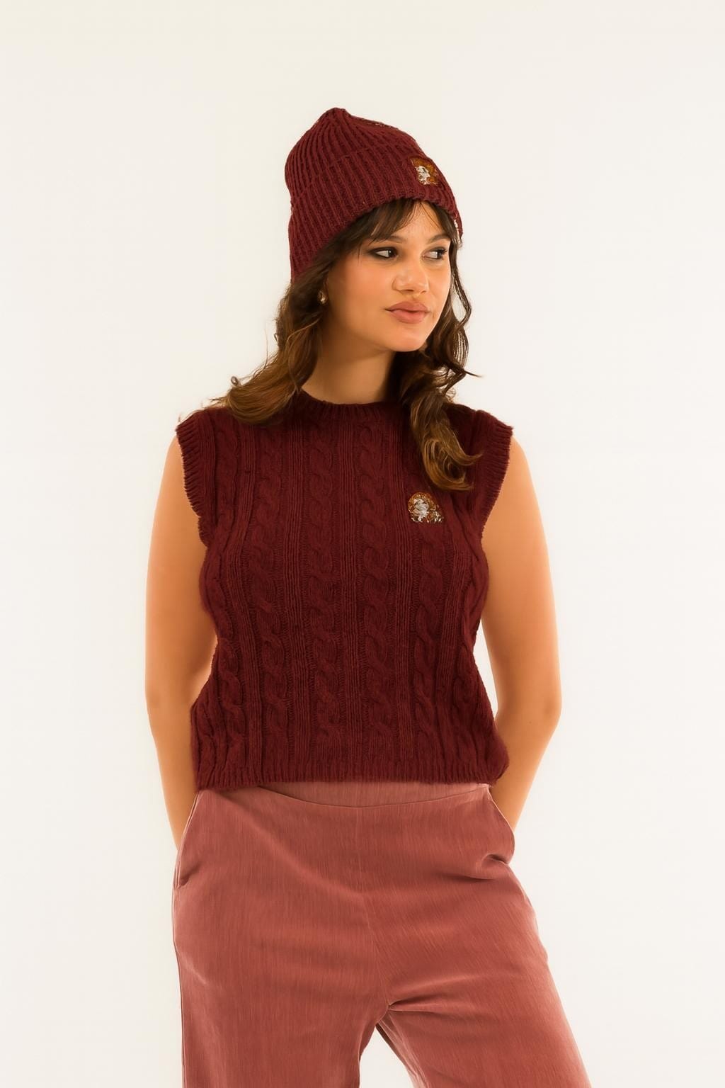 Gilet Trecce Ricamo Kontatto