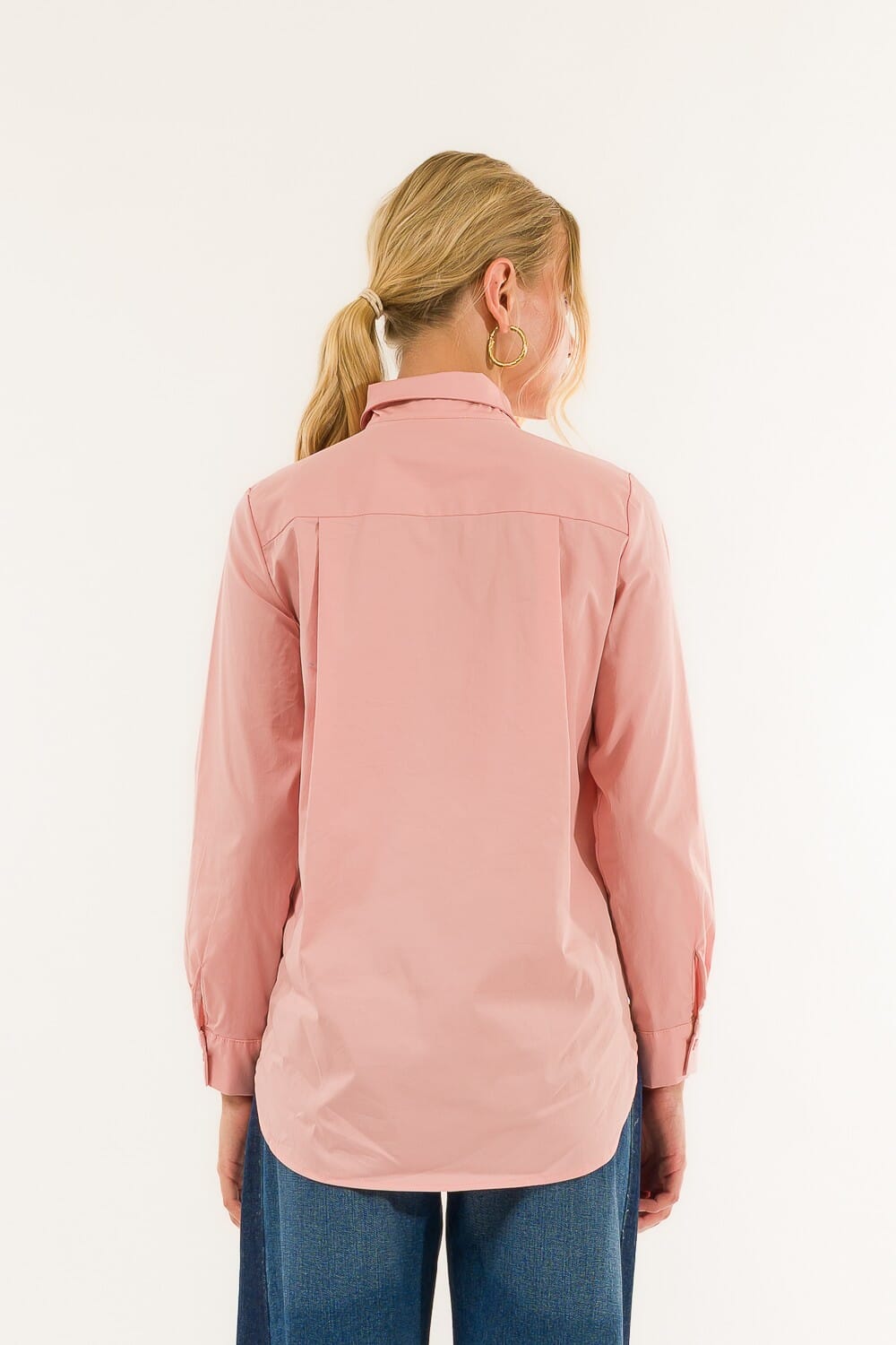 Chemise à col brodé Kontatto