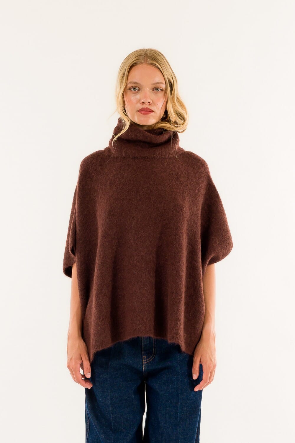 Kontatto - Pull avec col en forme de beigne