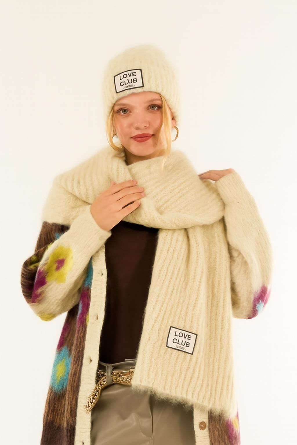 Sciarpa Coste Etichetta Kontatto