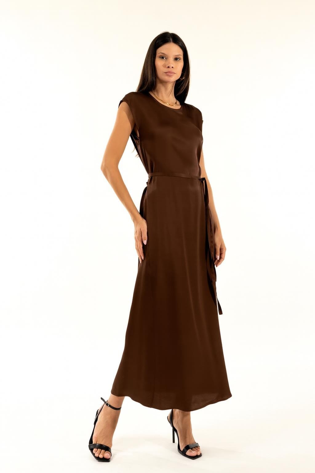 Robe à col ras du cou Belt Kontatto