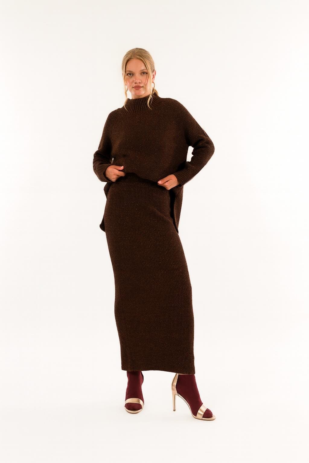 Gonna Coste Kontatto