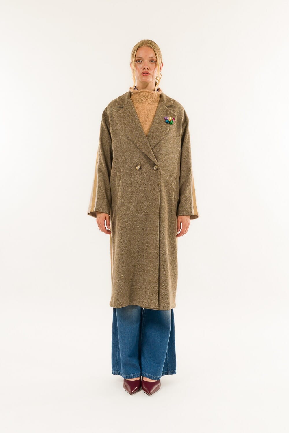 Coat Patch Bands And Pins Kontatto