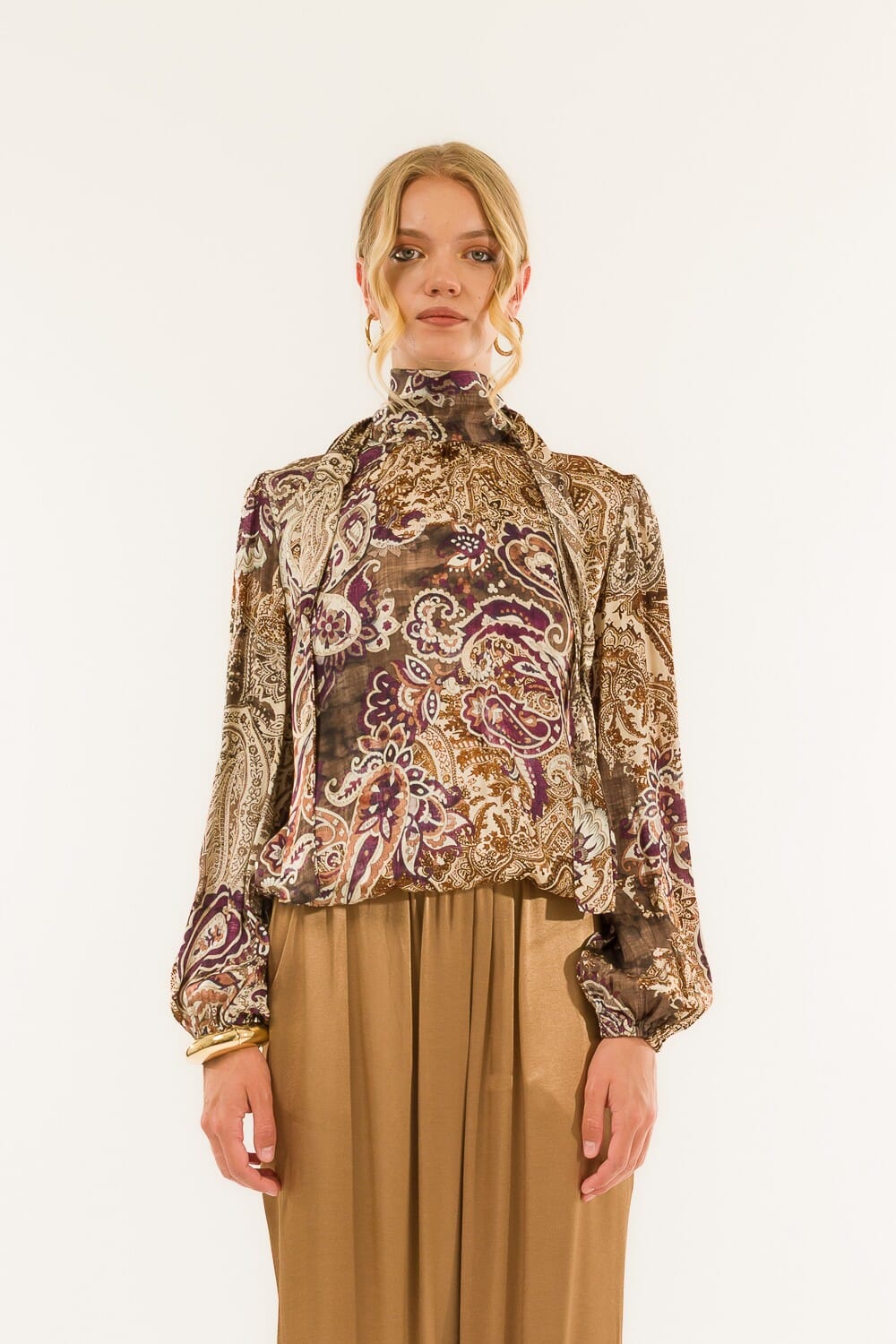 Blusa Fiocco Dietro Kontatto