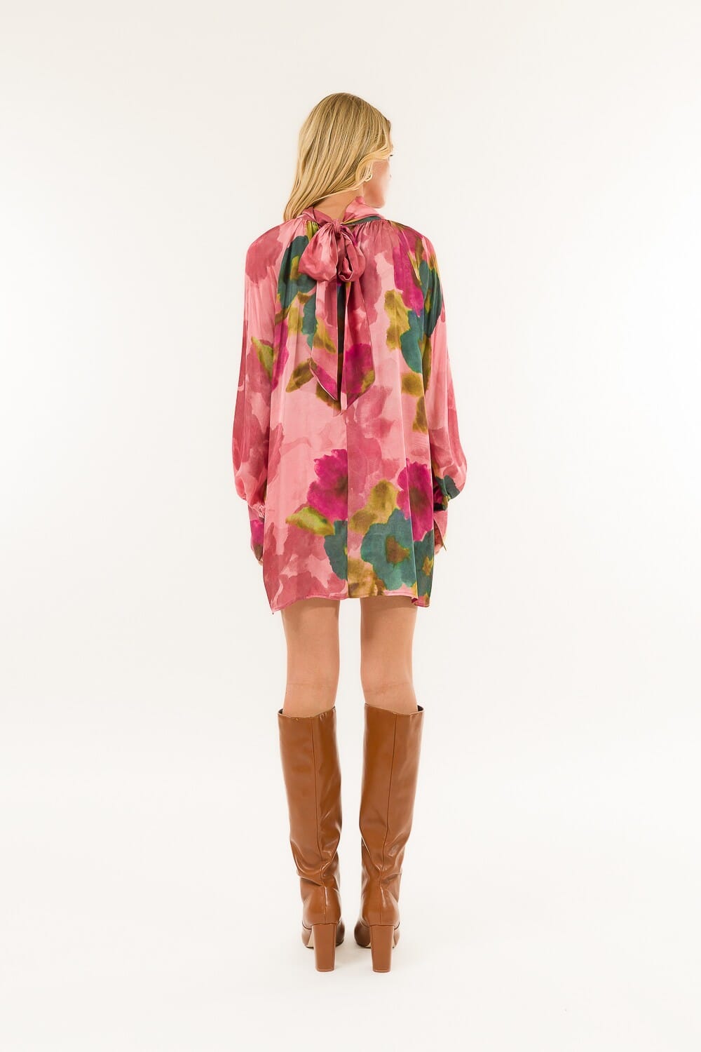 Abito Raso Fiocco Kontatto