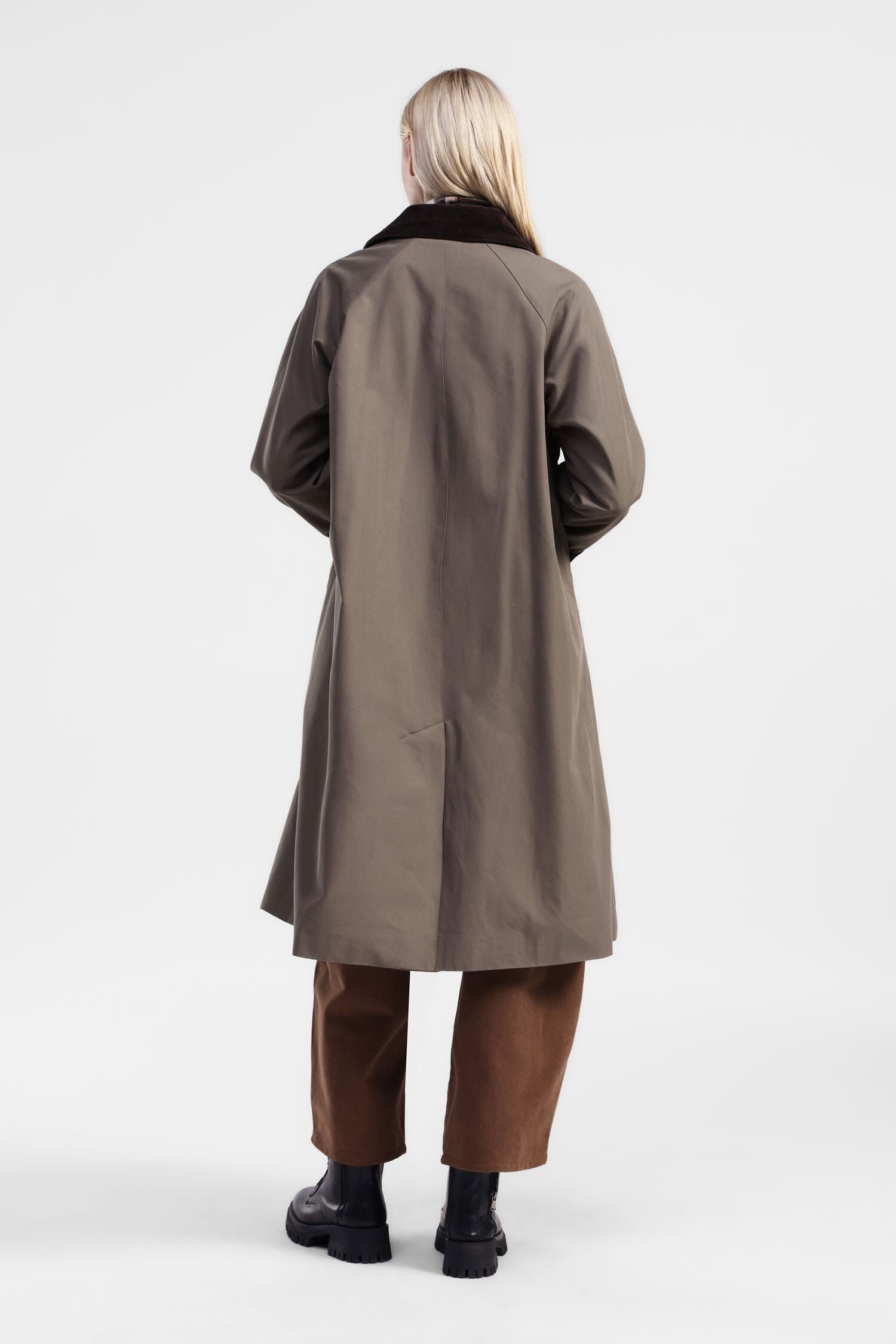 Dixie Long Coat With Wide Pockets