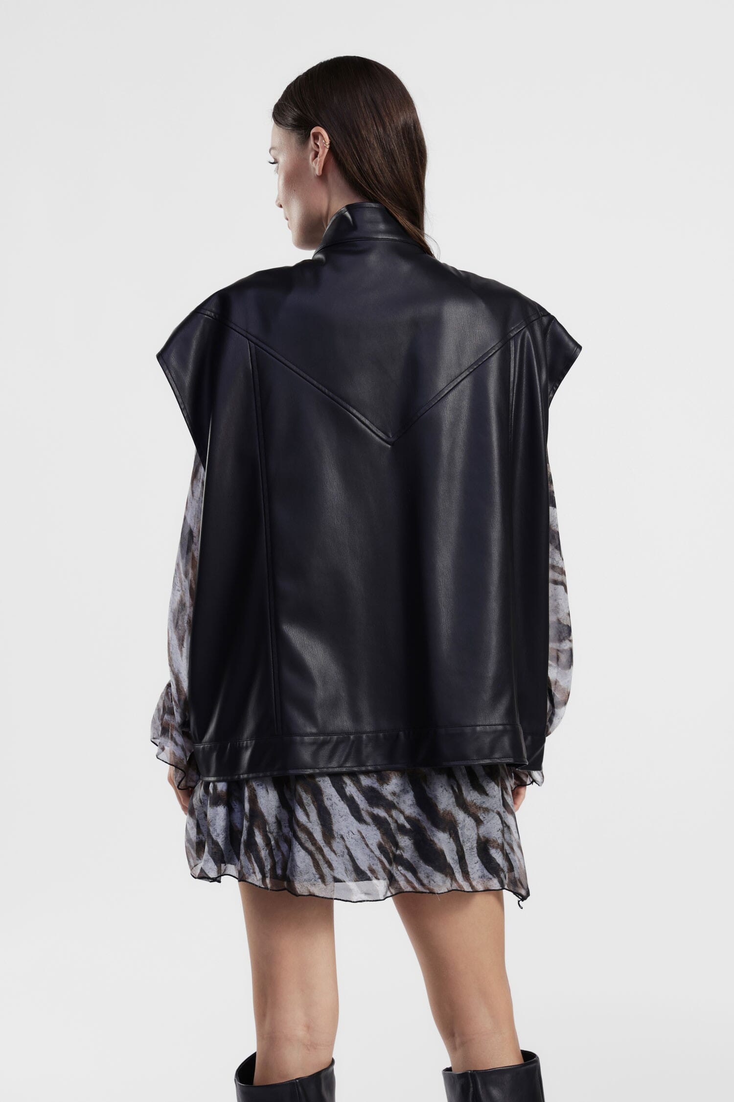 Sleeveless Vest With Press studs Dixie