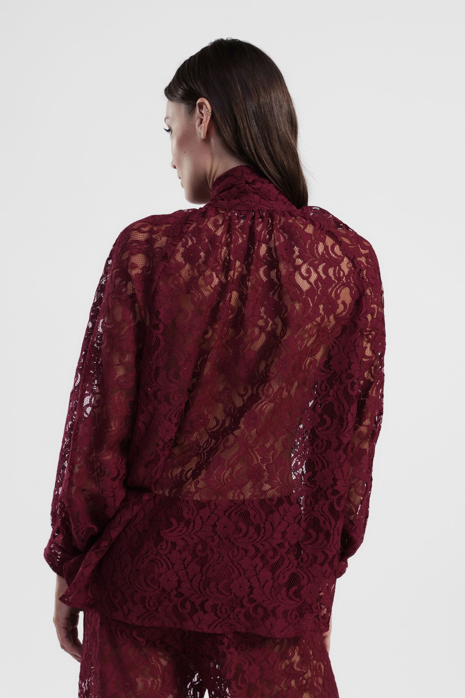 Camicia In Pizzo Con Fiocco Al Collo Dixie