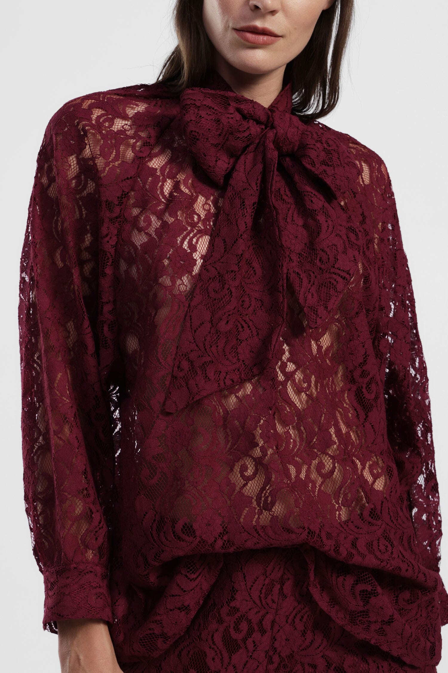 Camicia In Pizzo Con Fiocco Al Collo Dixie