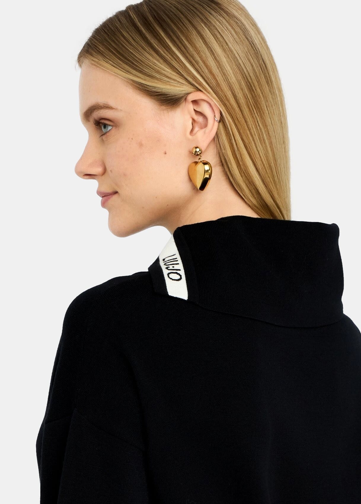 Maglia Con Collo Asimmterico Liu Jo