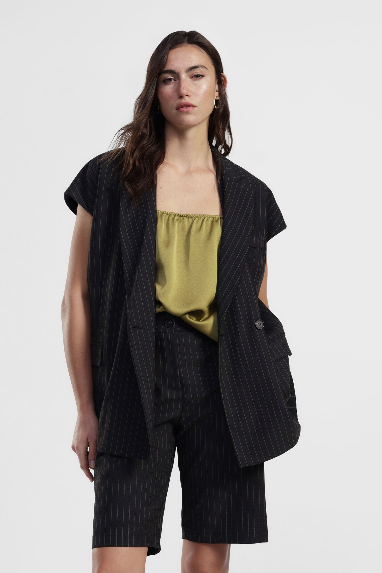 Shorts A Righe Con Dettaglio Bottone E Tasche Dixie