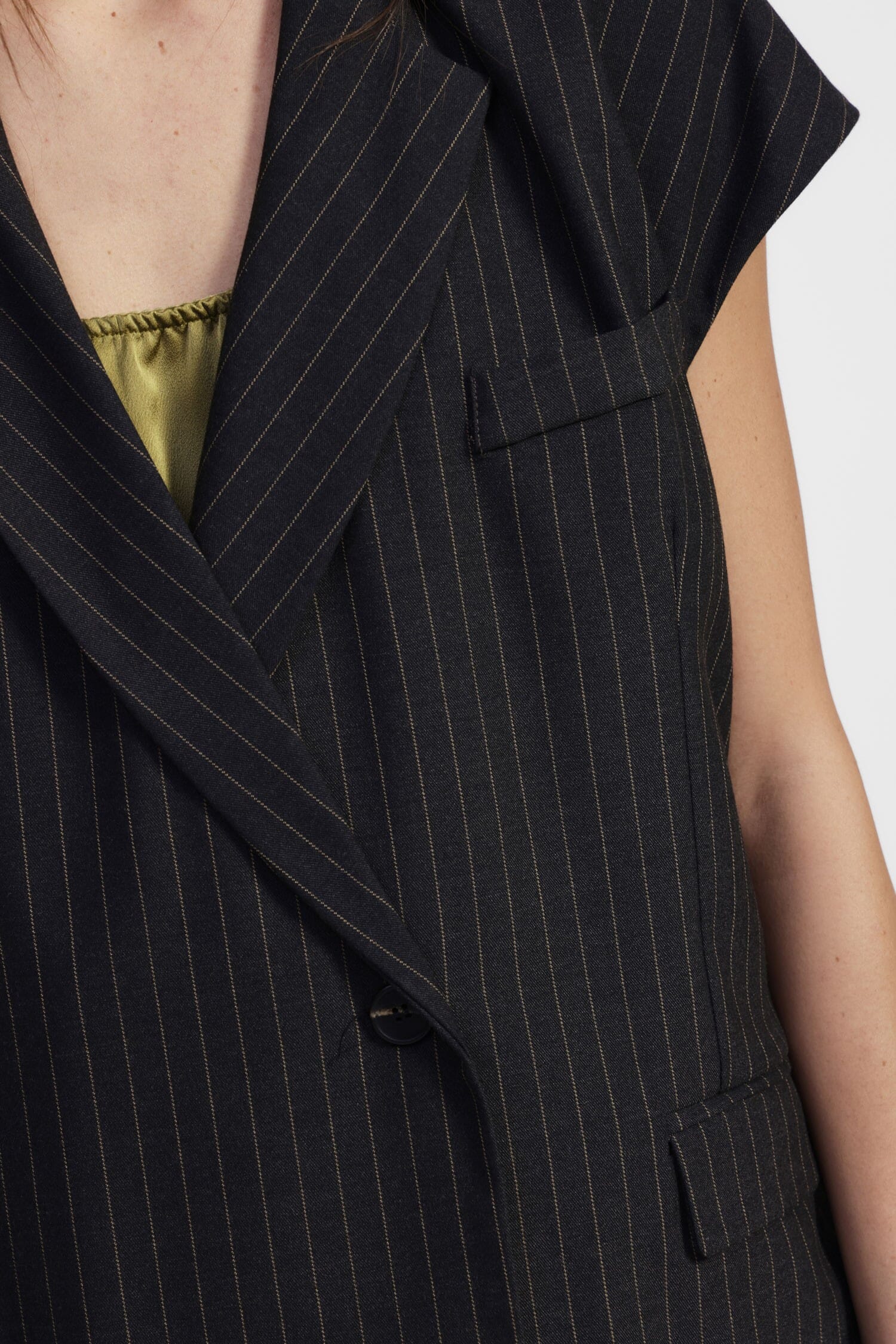 Oversized Striped Vest With Classic Revers Dixie