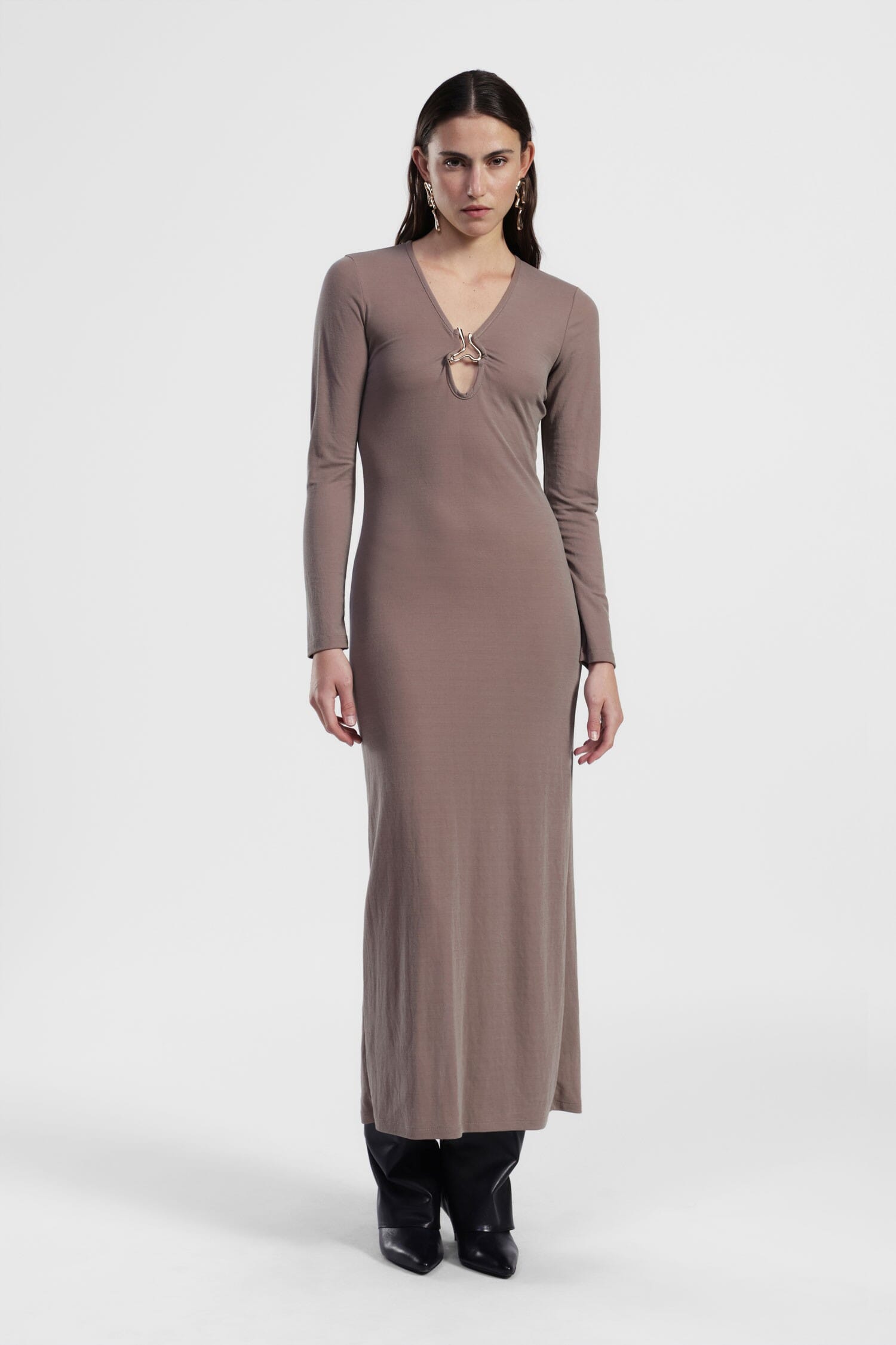 Long Dress With V-Neckline And Dixie Curled Detail