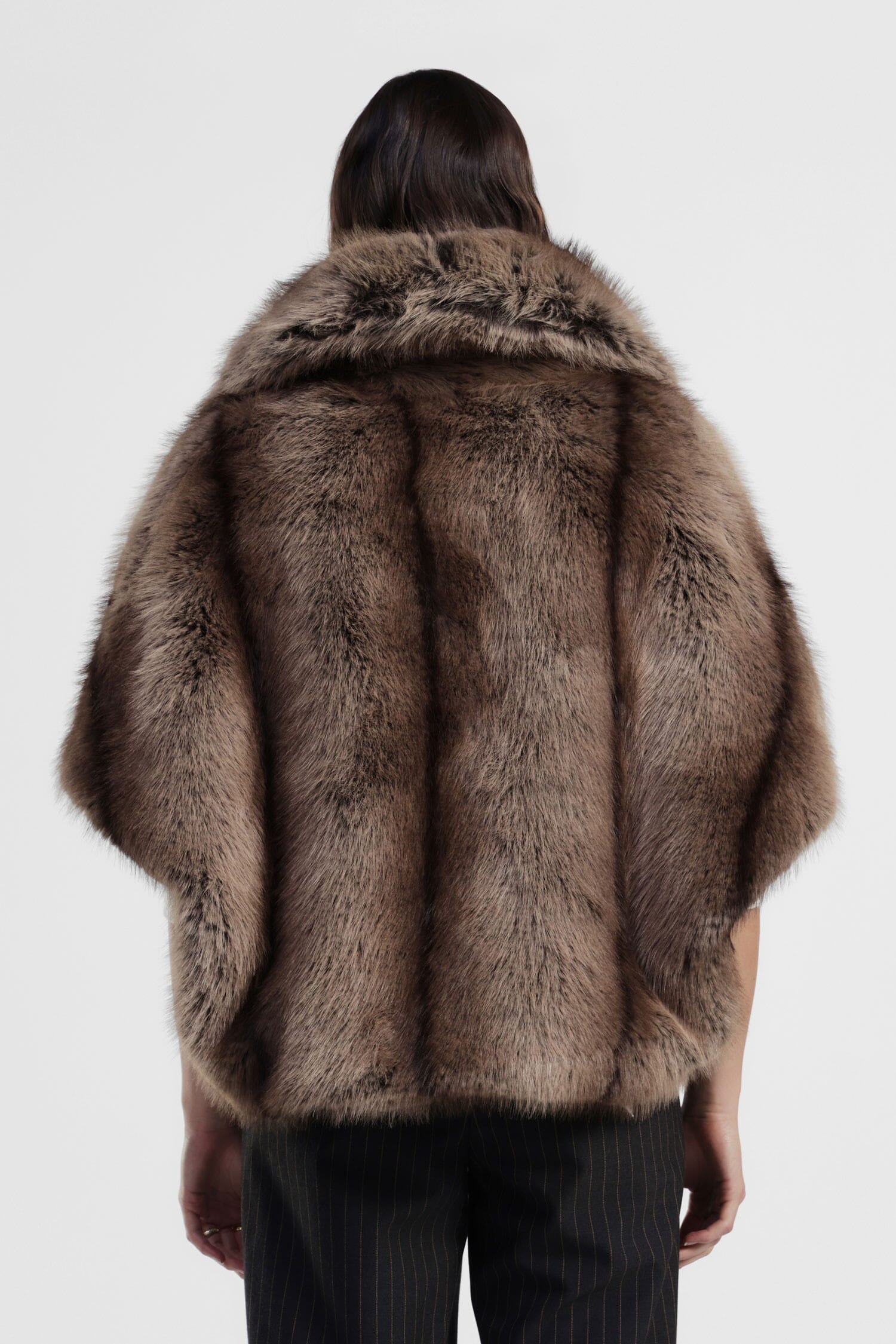Eco-Fur Con Cappuccio E Zip Frontale Dixie