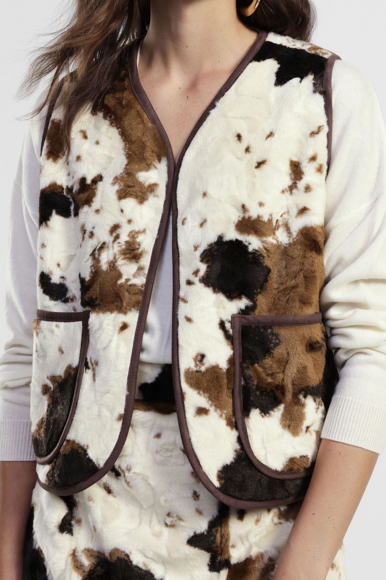 Sleeveless Fur Print Vest With Dixie Pockets
