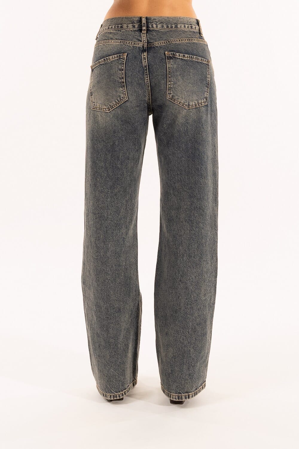 Kontatto Flower Embroidery Jeans