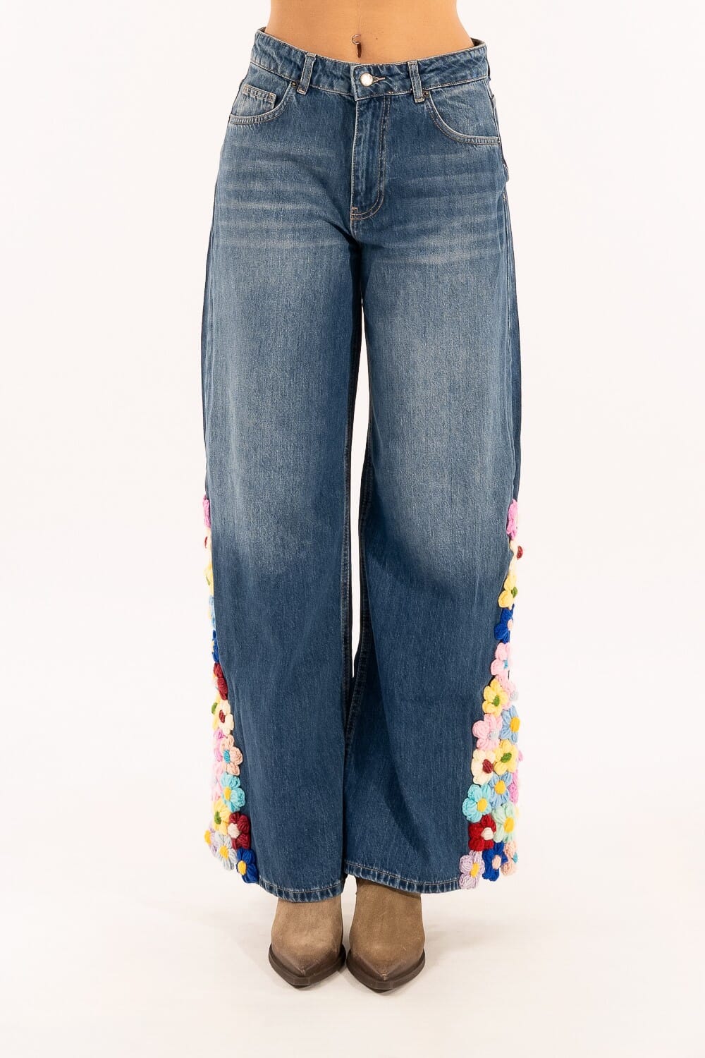 Jeans Palazzo Fiori Applicati Kontatto