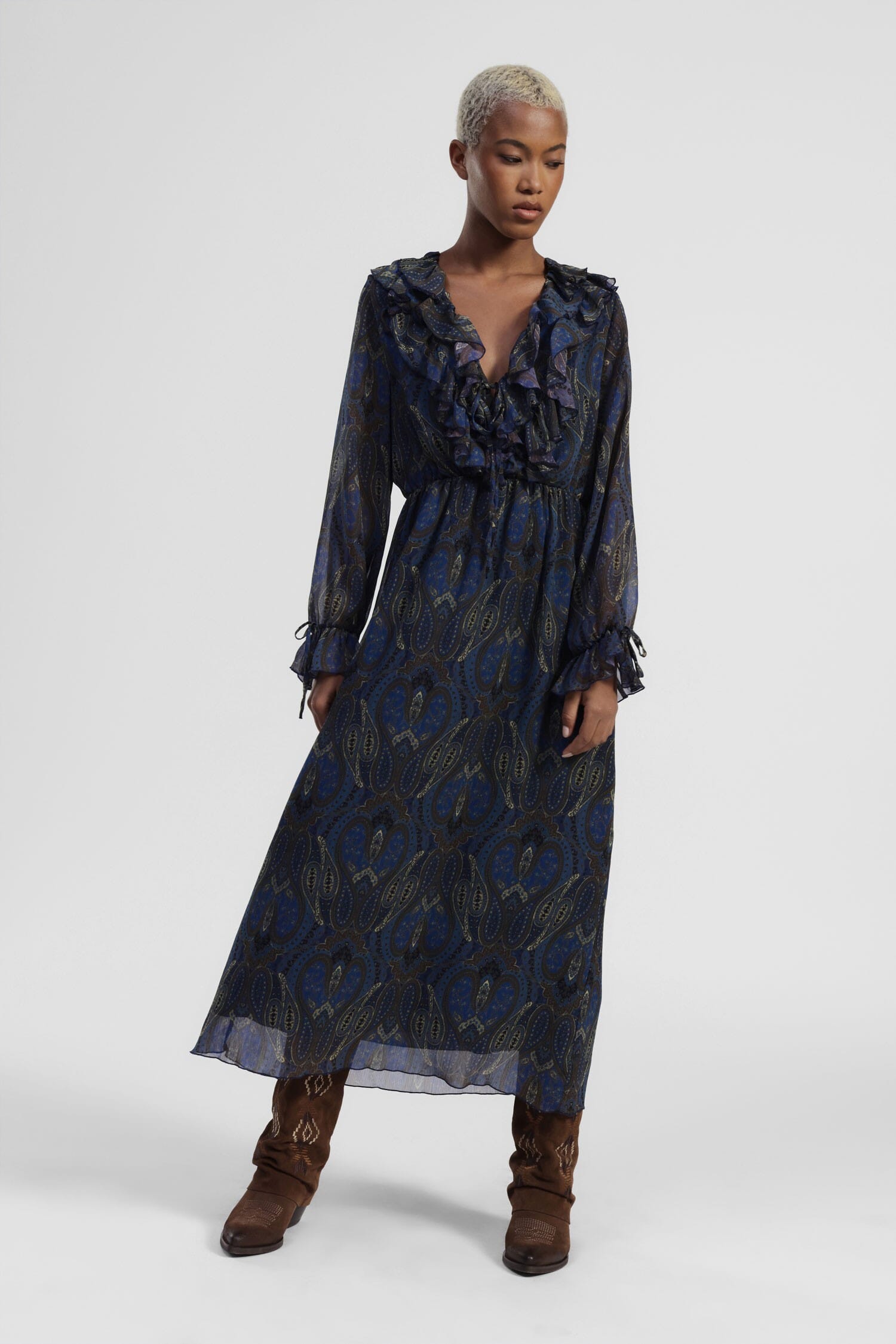 Abito Lungo Stampa Paisley Volant Scollo V Dixie