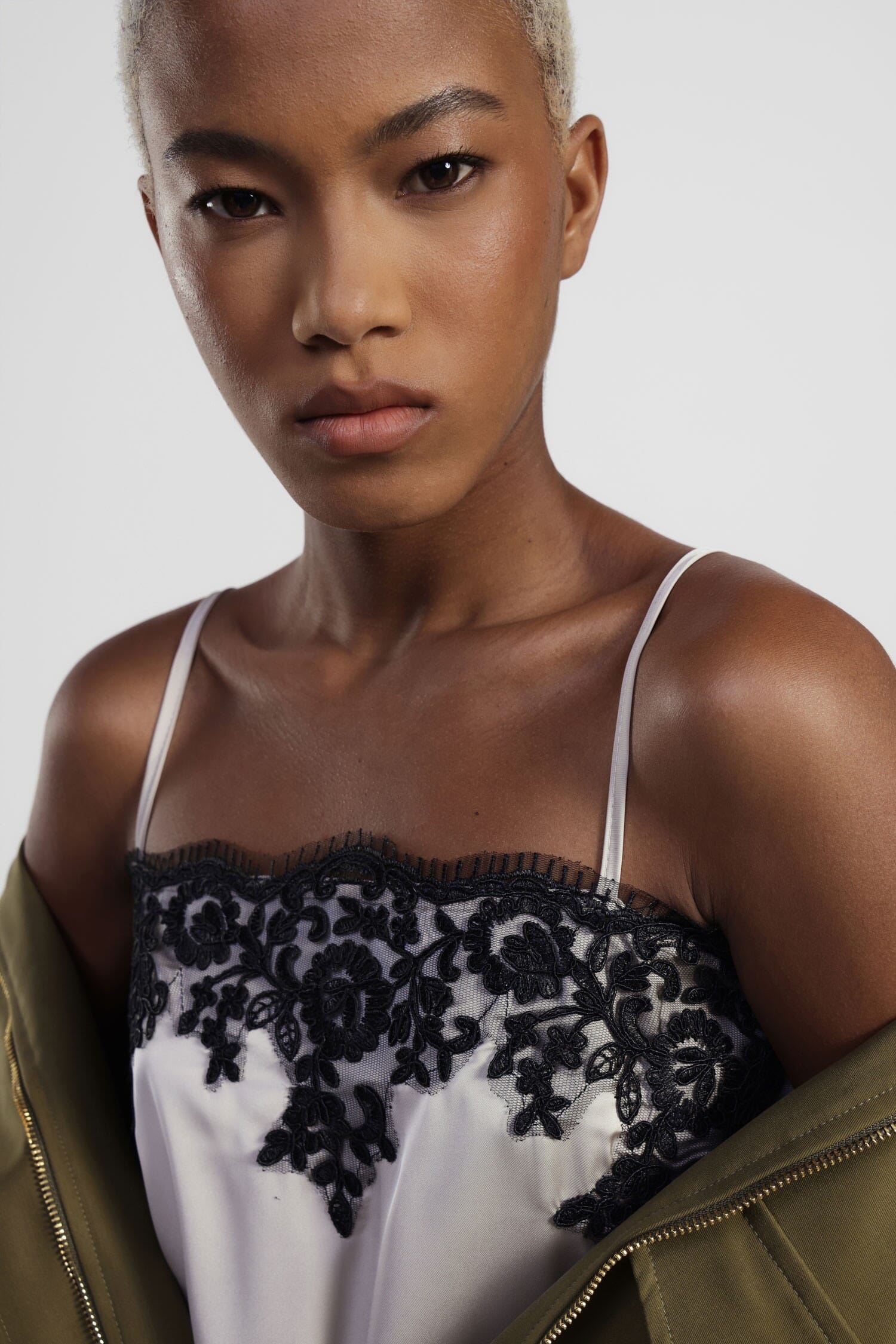 Dixie - Top à fines bretelles avec insertion de dentelle