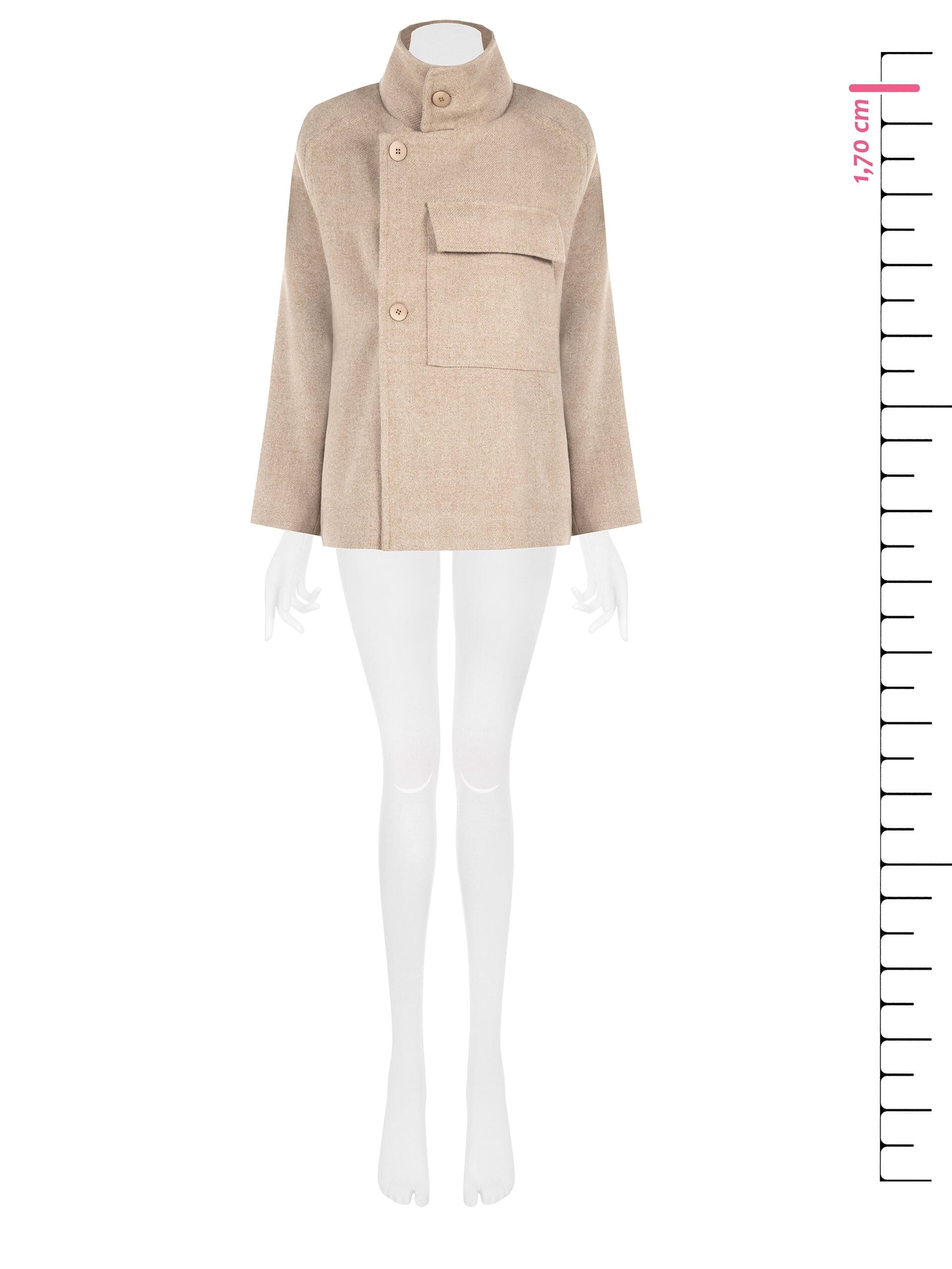 Cappotto Corto Con Tascone Sul Davanti Rinascimento