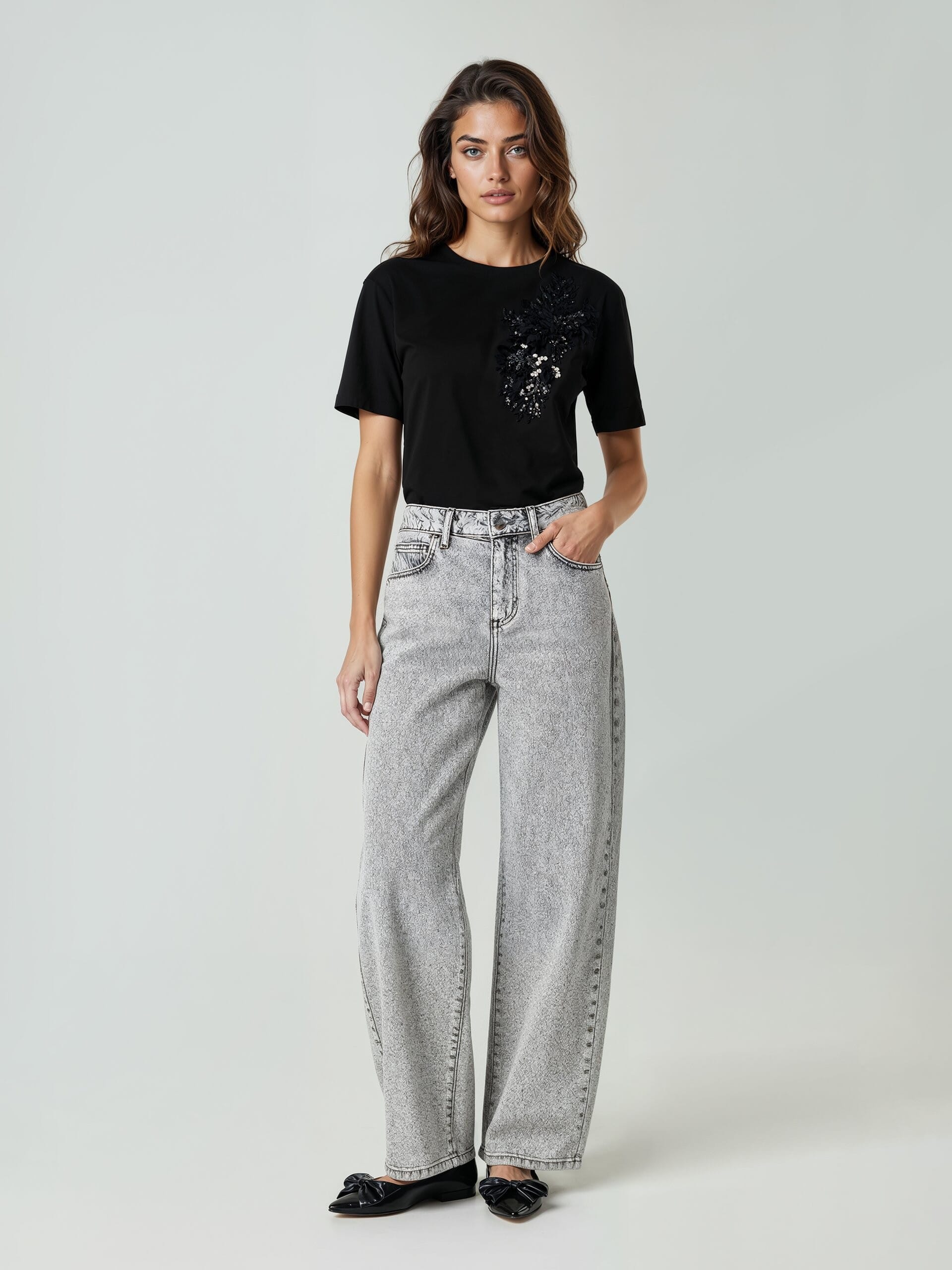 T-Shirt Regular In Cotone Con Applicazione In Paillettes E Perline Rinascimento