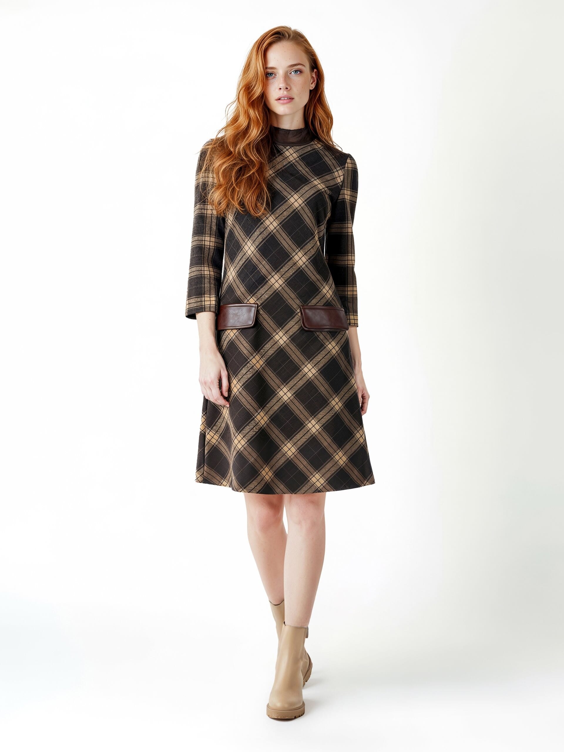 Abito Corto A Trapezio In Tessuto Jacquard A Quadri Con Dettagli In Similpelle Rinascimento