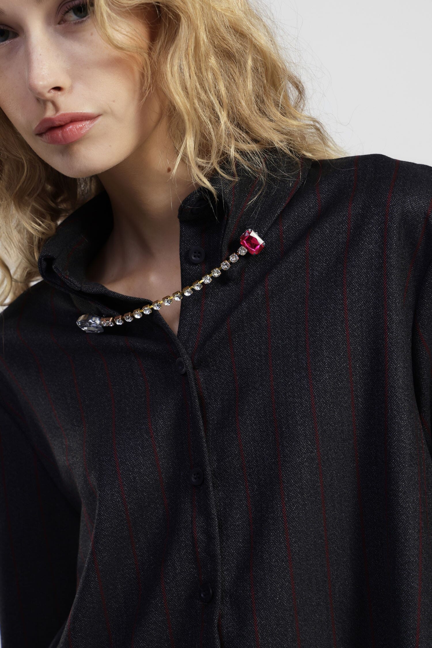 Chemise rayée avec chaîne décorative et boutons Dixie