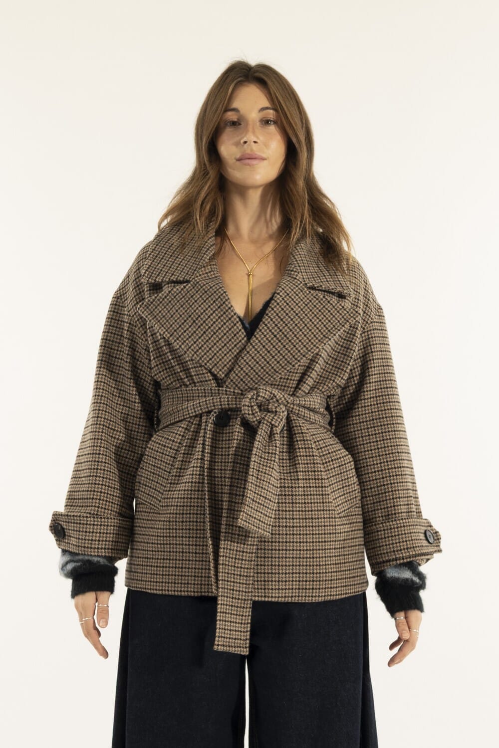 Trench Corto Kontatto